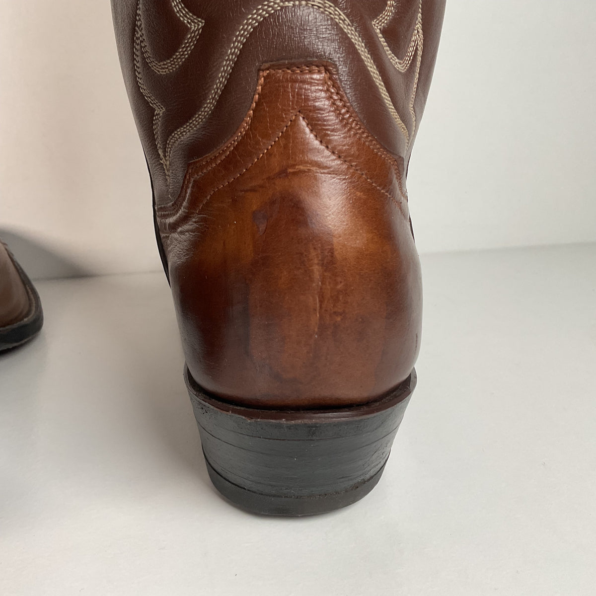 Vintage Tony Lama Lizard Wingtip Cowboy Boots | Gold Label | Men’s 9.5 D