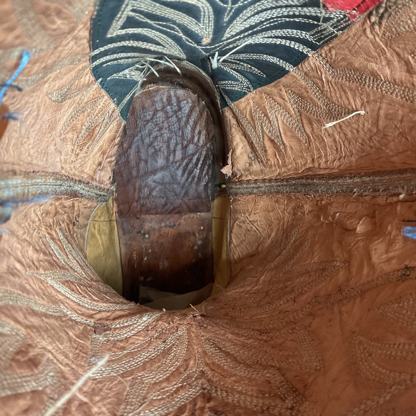 1960s Cowtown Handmade Cowboy Boots 13.5 D Pumpkin Orange Lizard Wingtip