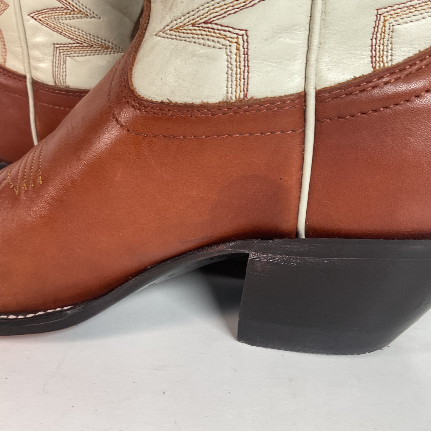 Hondo Calfskin Leather Cowgirl Boots 10 B White Upper
