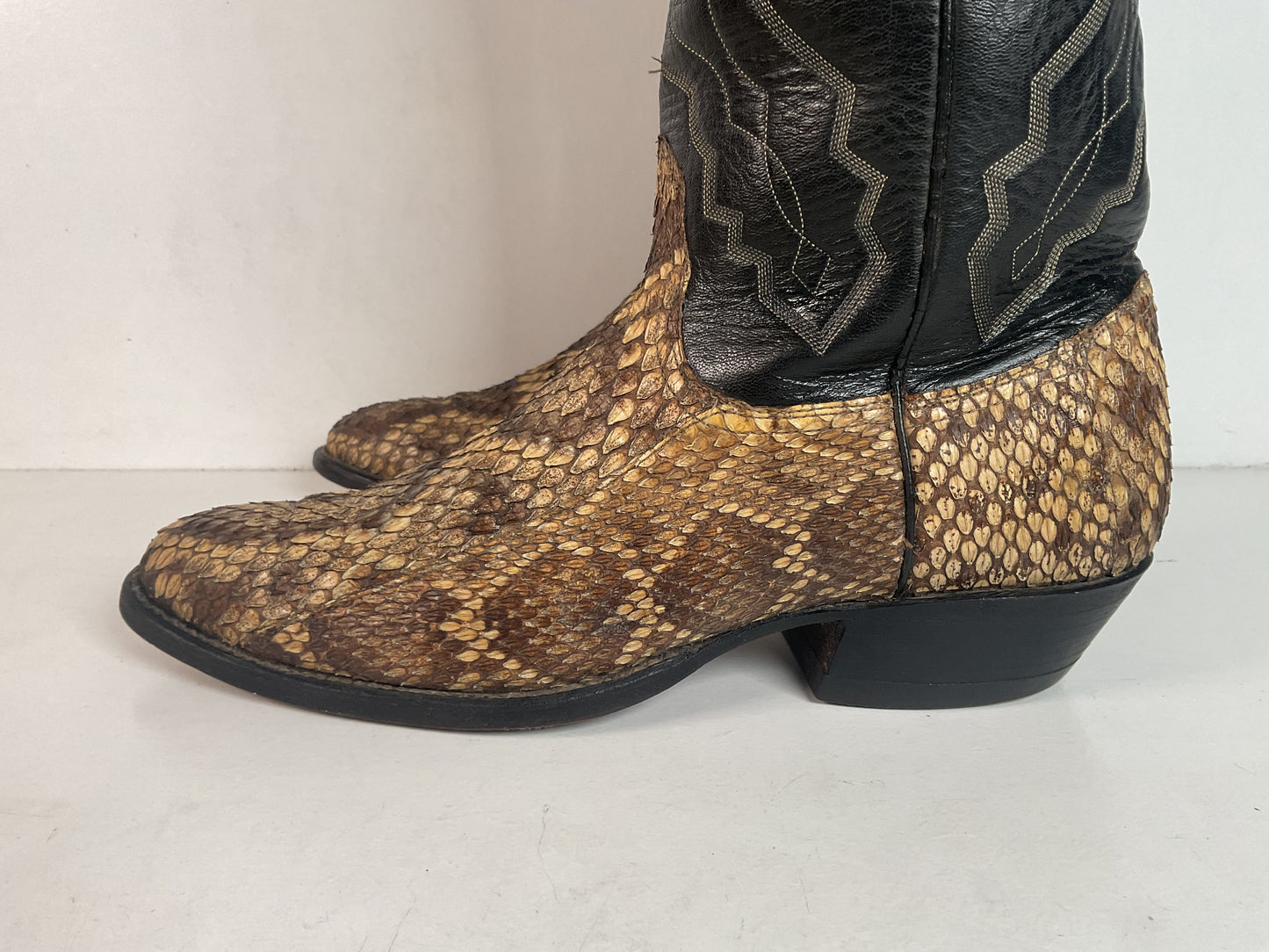 Diamondback Rattlesnake Cowboy Boots | Custom Made | Collar Overlay | Men’s 10 B