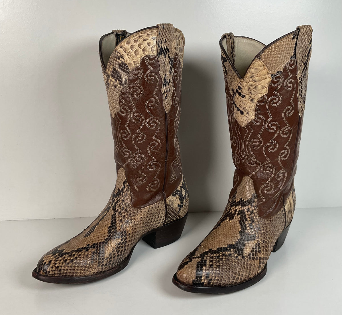 Vintage Longhorn Cowboy Boots | Python Snakeskin | Tooled Overlays | Men’s 9 D
