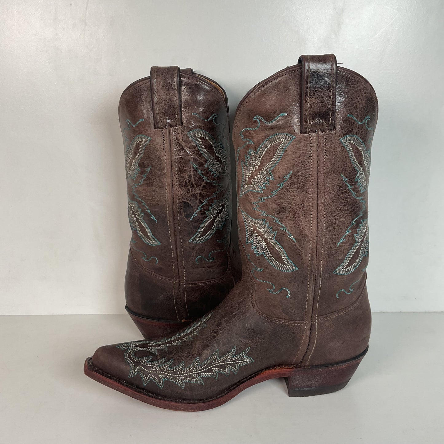Justin Women’s Bent Rail Cowgirl Boots 9 B Distressed Chocolate Puma