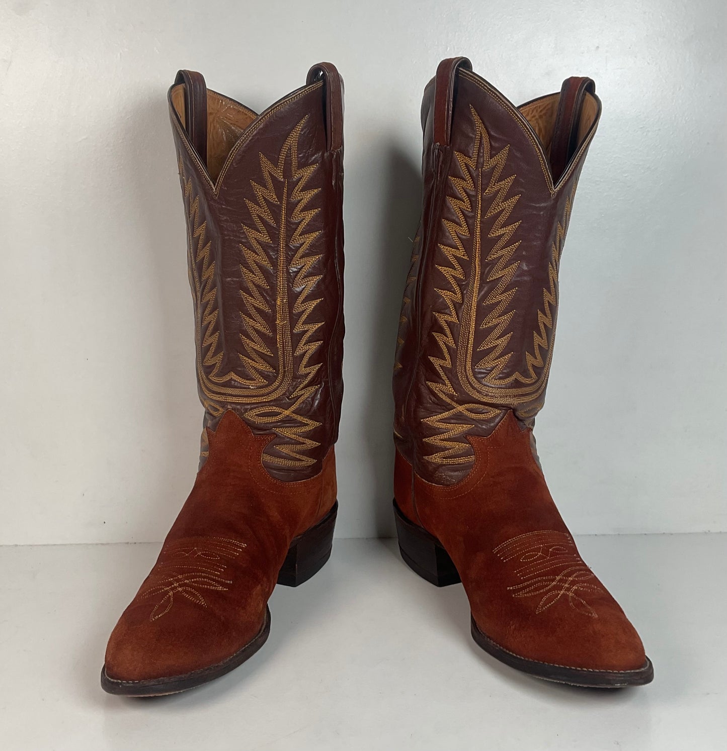 Vintage Tony Lama Pig Skin Suede Cowboy Boots 9 E Gold Label