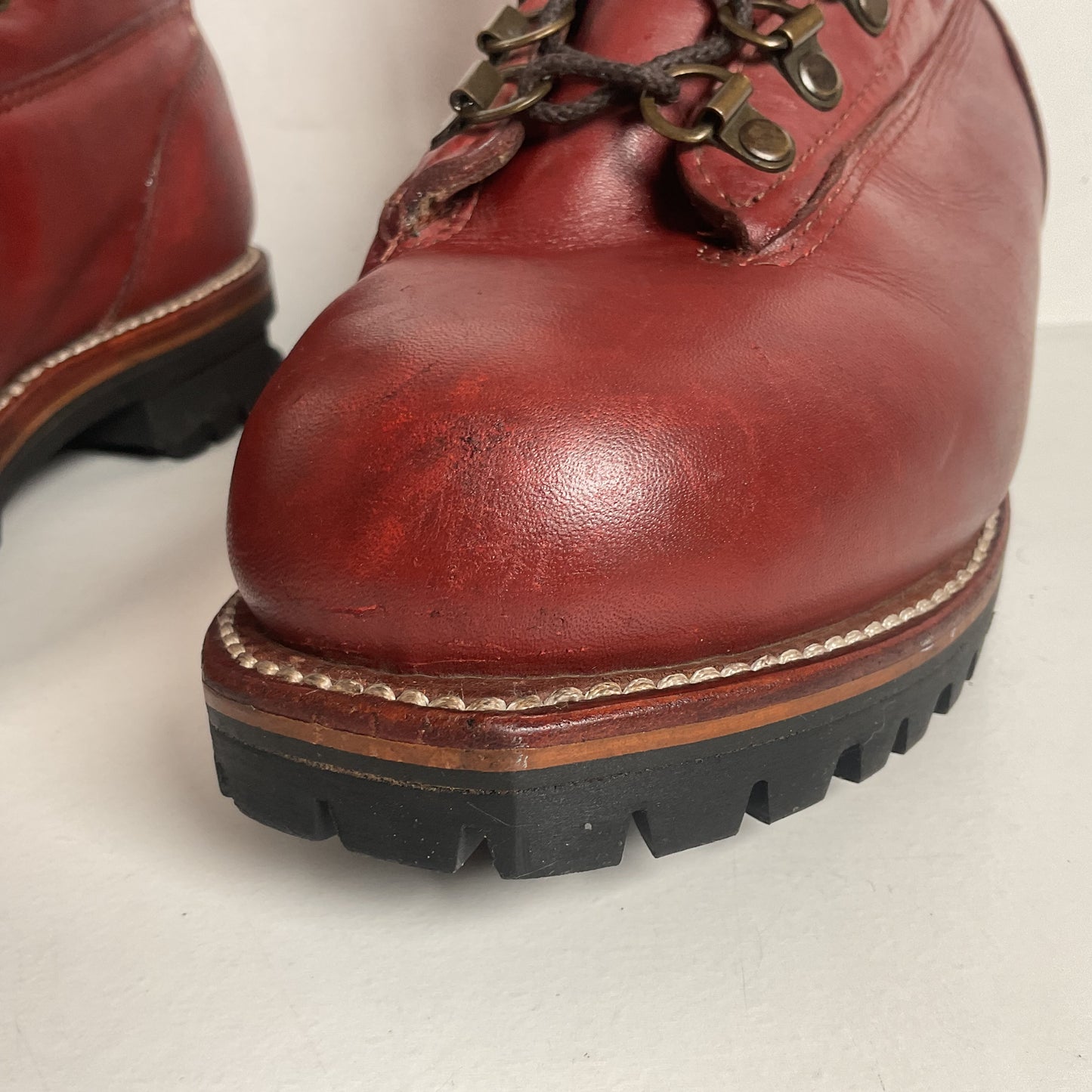 Chippewa Kush N’ Kollar Mountaineering Boots | Shearling | 6.5 E | Women’s 7.5