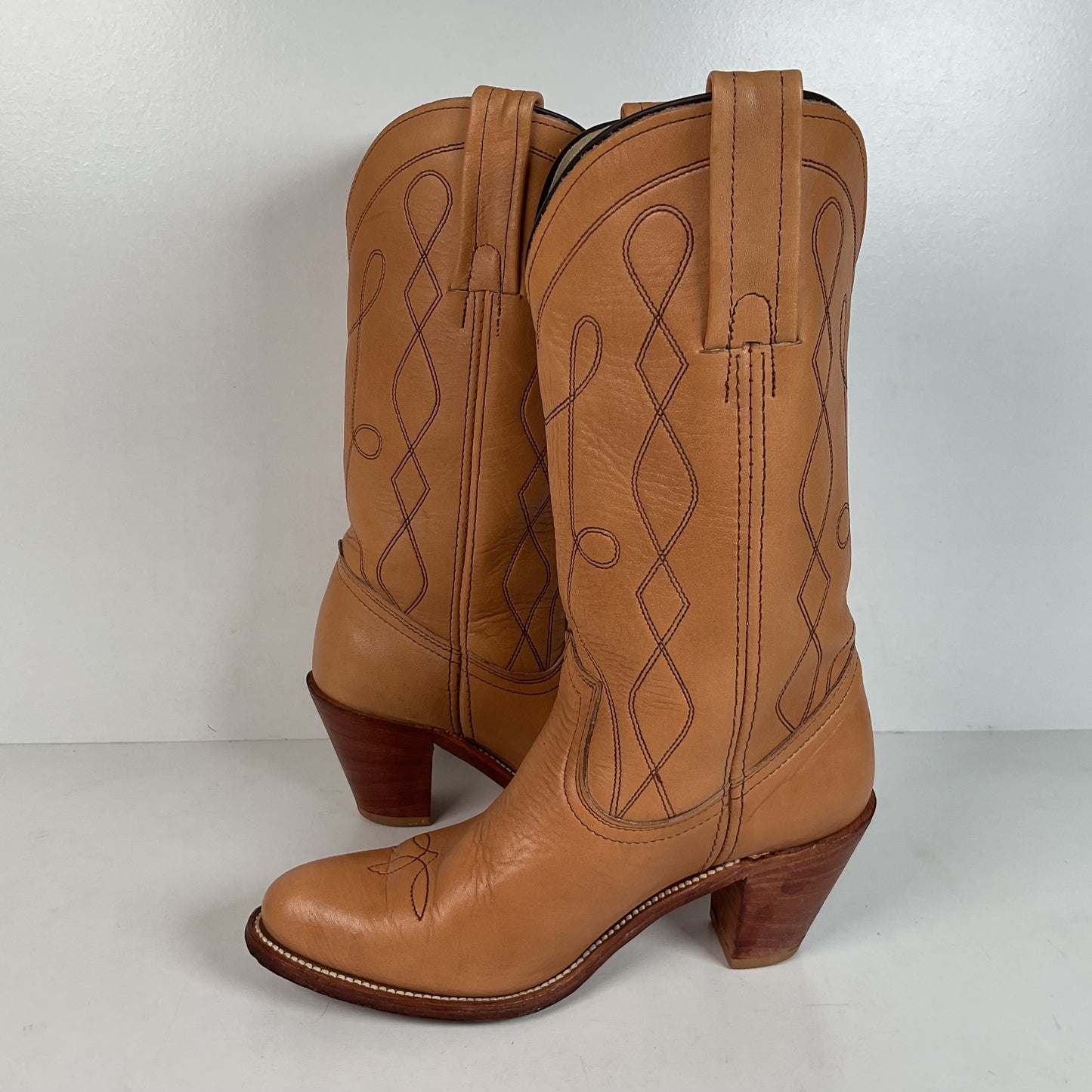 Vintage Frye Cowgirl Boots | USA Made | Butterscotch | Women’s 8.5 B