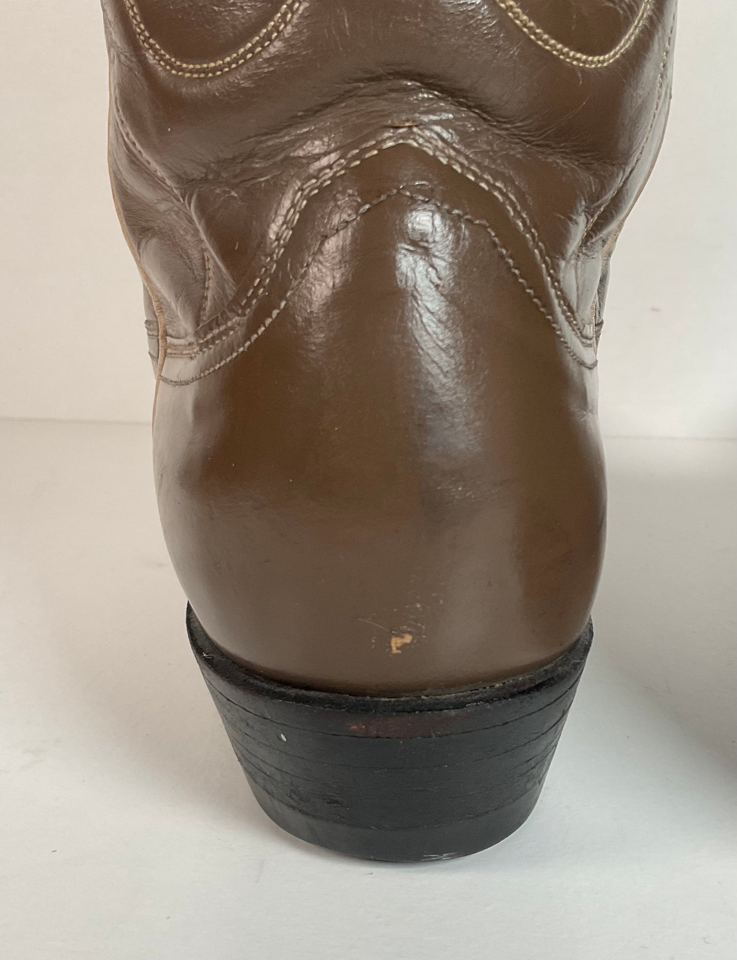 Vintage Justin Cowgirl Boots | Taupe | 1960s-1970s | USA Made | 7.5 B