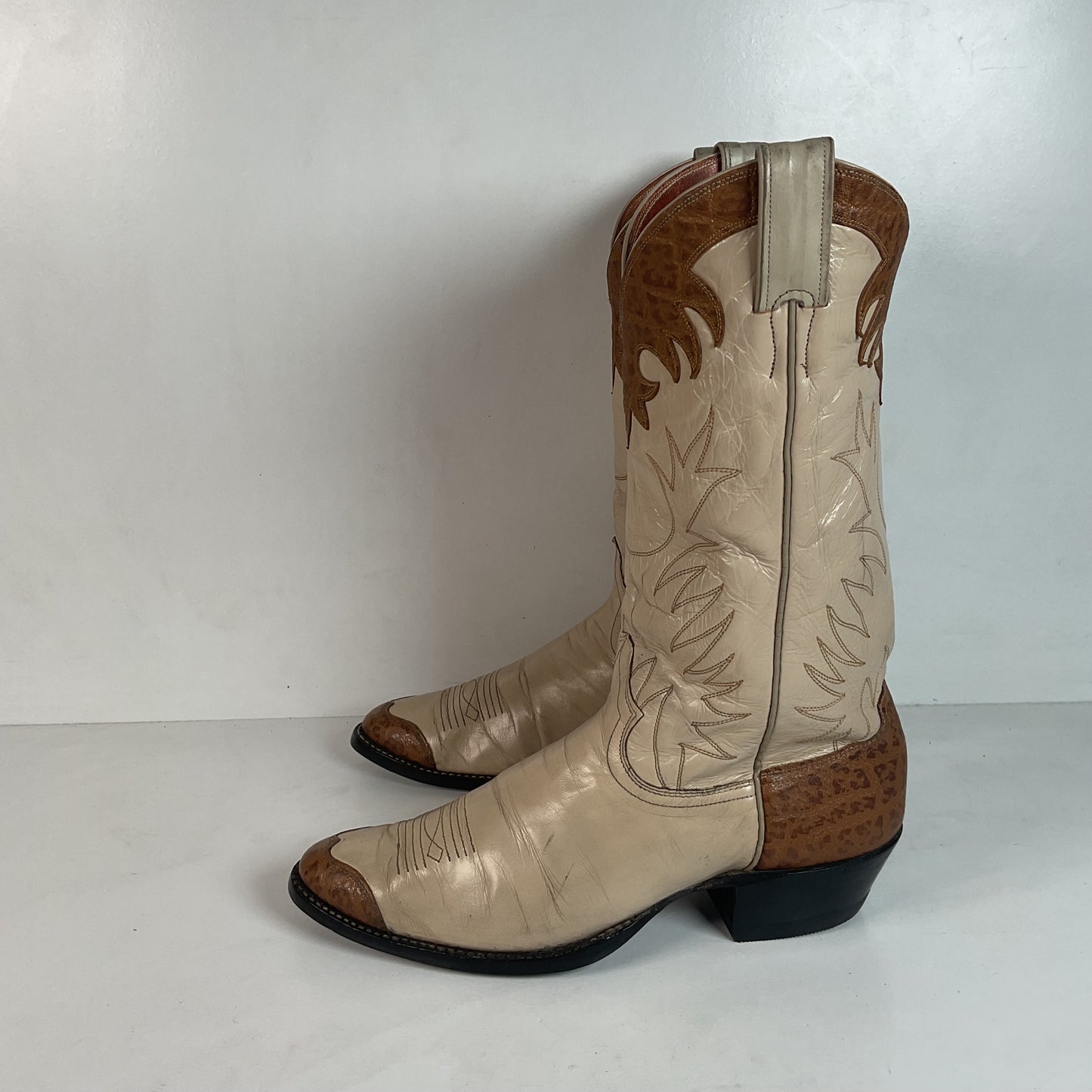 Vintage Justin Wingtip Cowboy Boots 9 D Old Fort Worth Label Recrafted