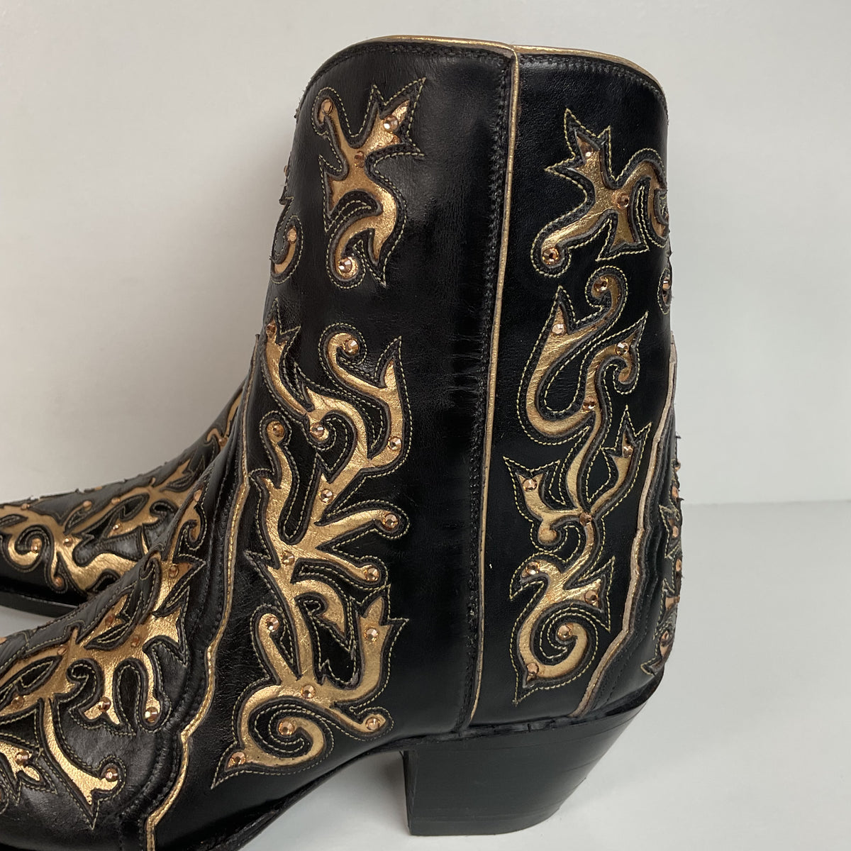 Back at the Ranch Western Zip Cowgirl Boots | Custom | Priscilla Crystals | 7.5