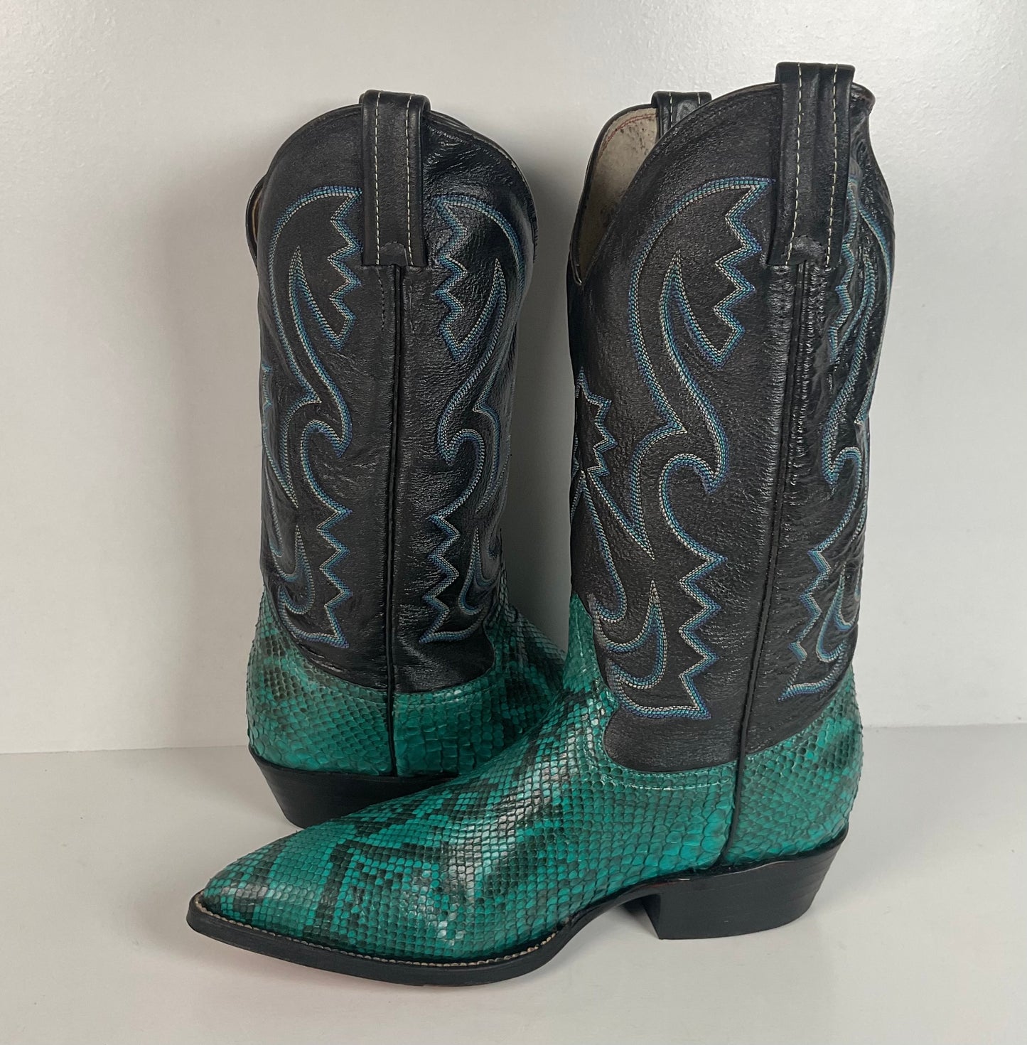 Python Snakeskin Cowboy Boots | Front Cut | Turquoise | Men’s 7.5 | Women’s 8.5