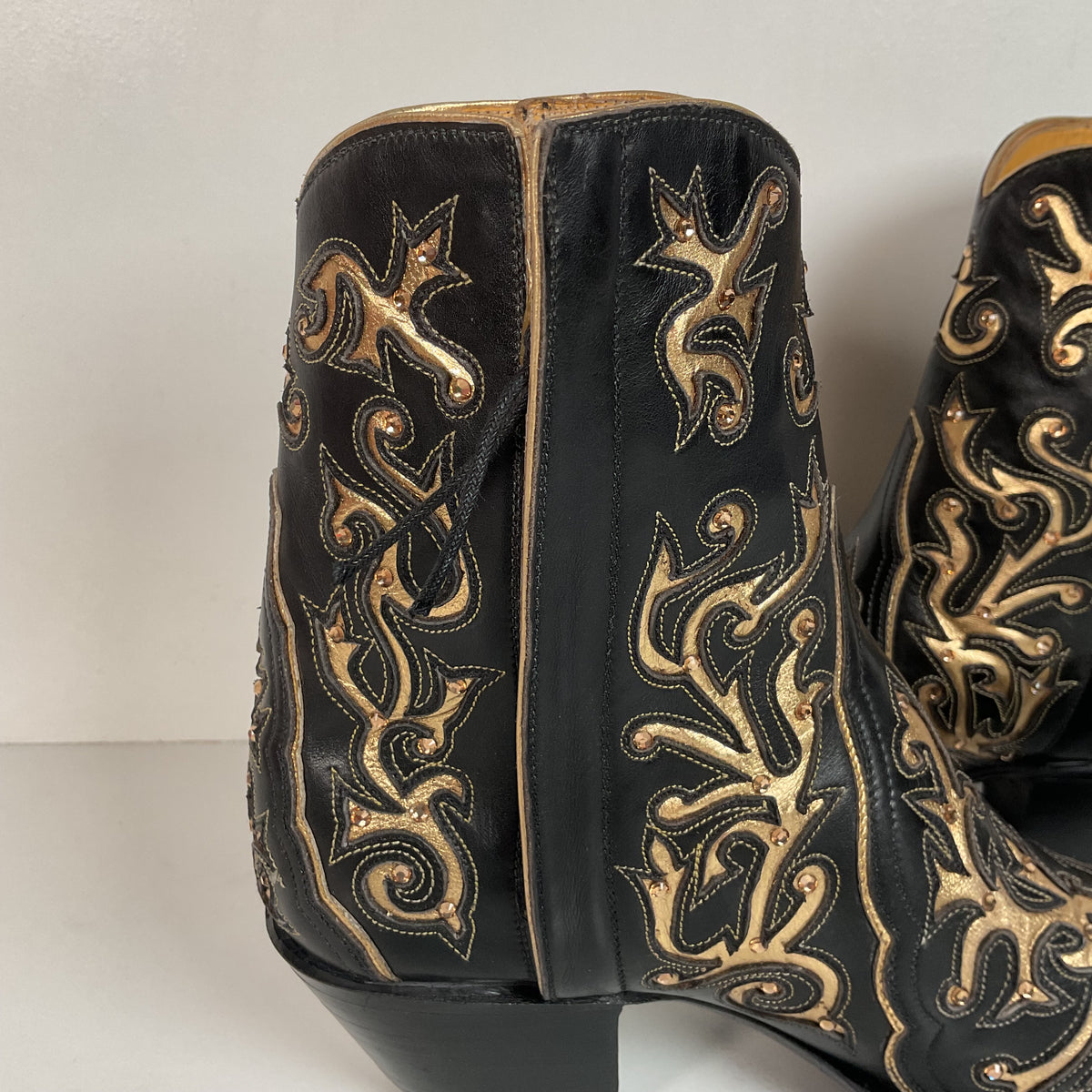 Back at the Ranch Western Zip Cowgirl Boots | Custom | Priscilla Crystals | 7.5