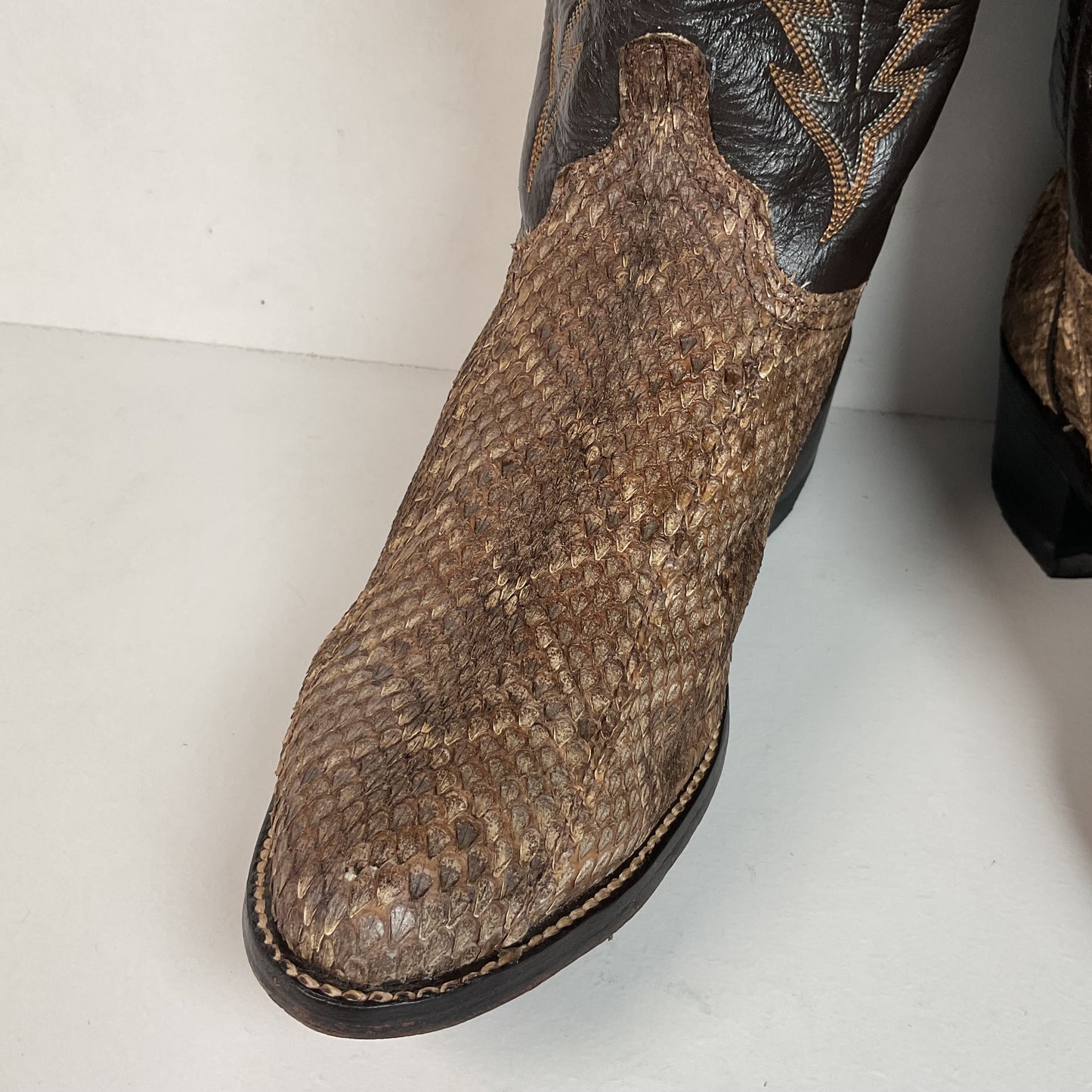 Vintage Abilene Diamondback Rattlesnake Cowboy Boots 10 D USA Made Snakeskin