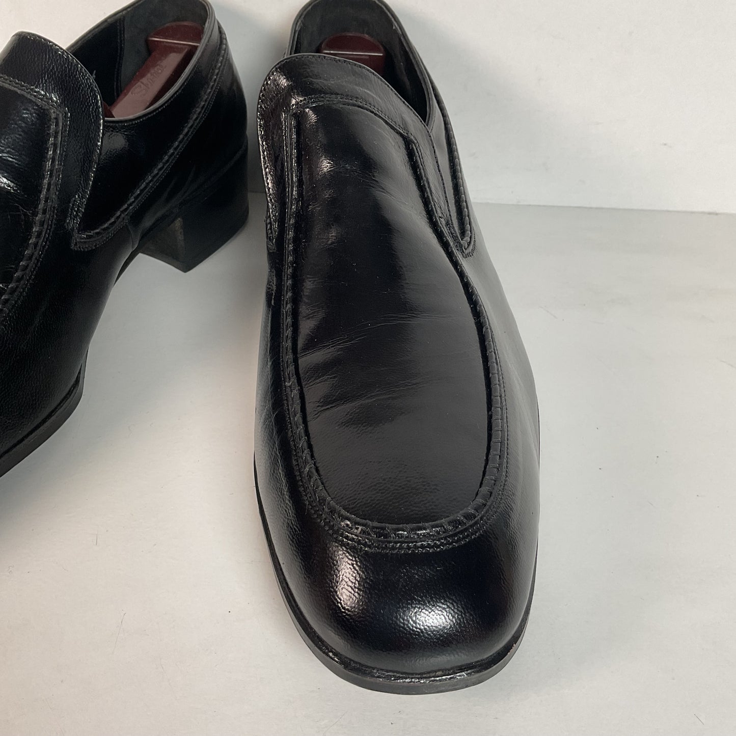 Vintage Florsheim Designer Collection | Apron Toe Loafers | 1970s | Black | 12 B