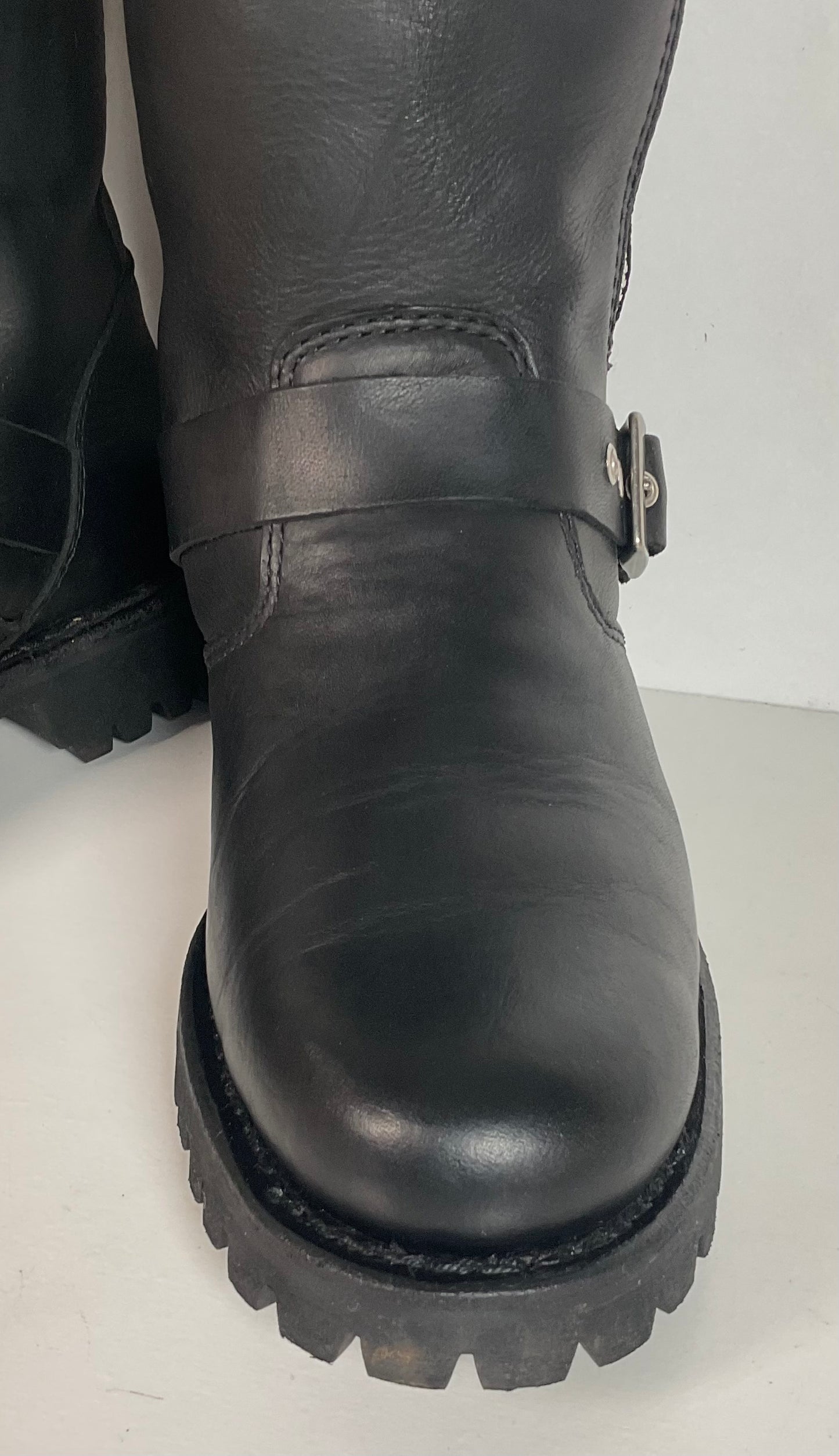 Red Wing Women’s Engineer Harness Boots 7 M | 8.5 W Style 1669