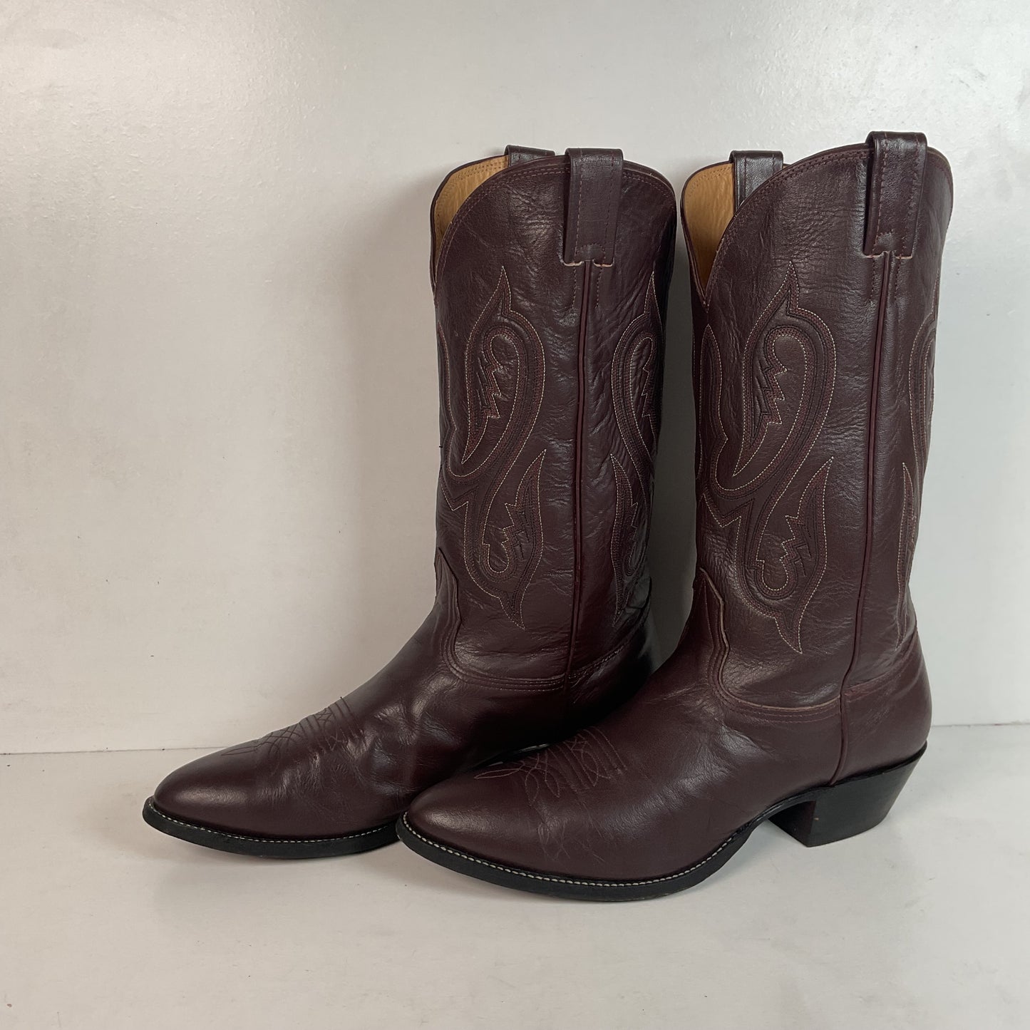 Vintage Nocona Burgundy Boar Cowboy Boots 10.5 D USA Made Wild Pig Skin