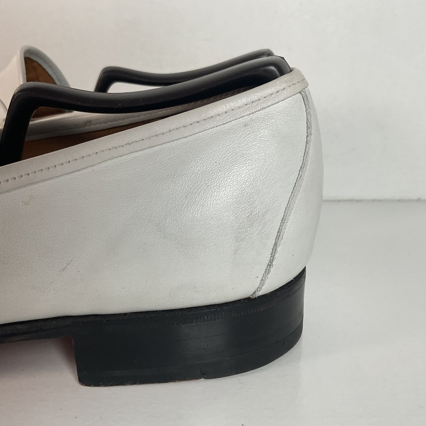 Vintage Johnston Murphy Aristocraft White Moccasin Loafers 10.5 Narrow USA Made