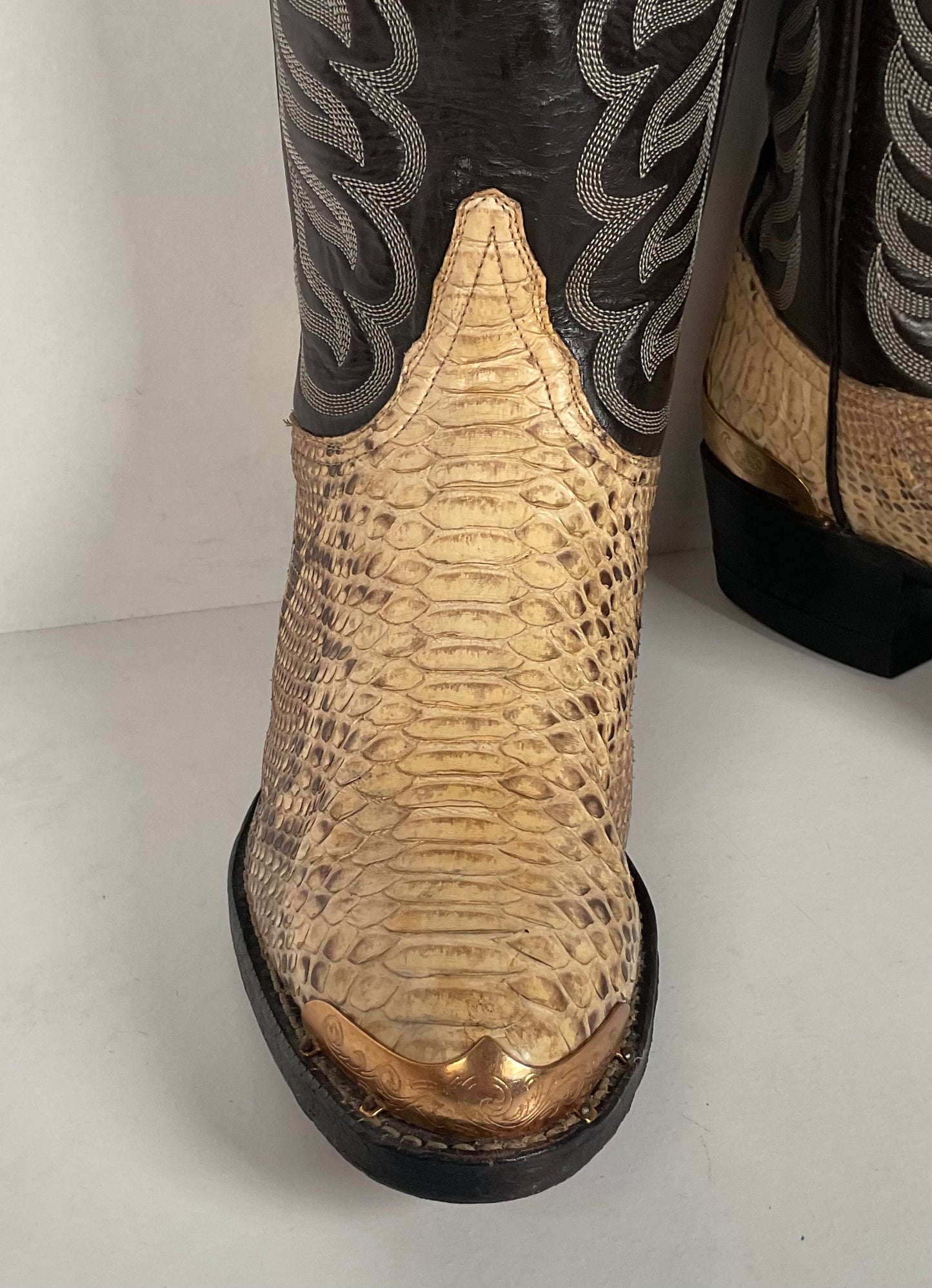 Vintage Tony Lama Python Snakeskin Cowboy Boots | Gold Label | Men’s 7.5 D