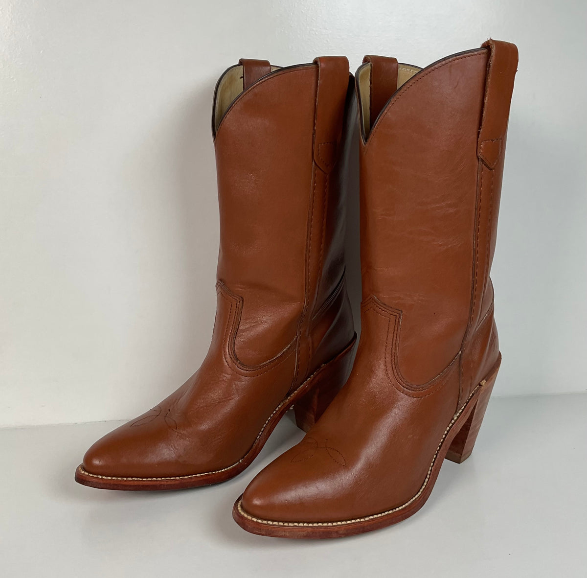 Vintage Frye Cowgirl Boots | USA Made | Brown | Women’s 9 B