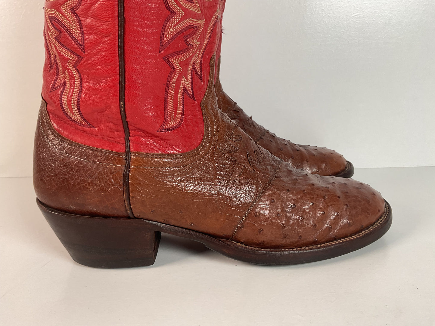 Lucchese 2000 Ostrich Quill Cowboy Boots | Exotic | Tooled Inlay | Men’s 8.5 D