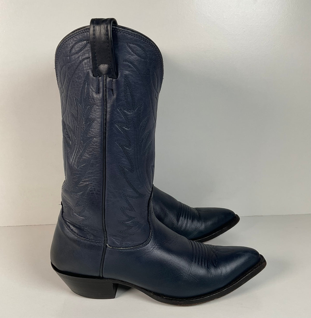 Vintage Nocona Deertan Cowboy Boots | USA Made | Blue | Men’s 7.5 | Women’s 8.5