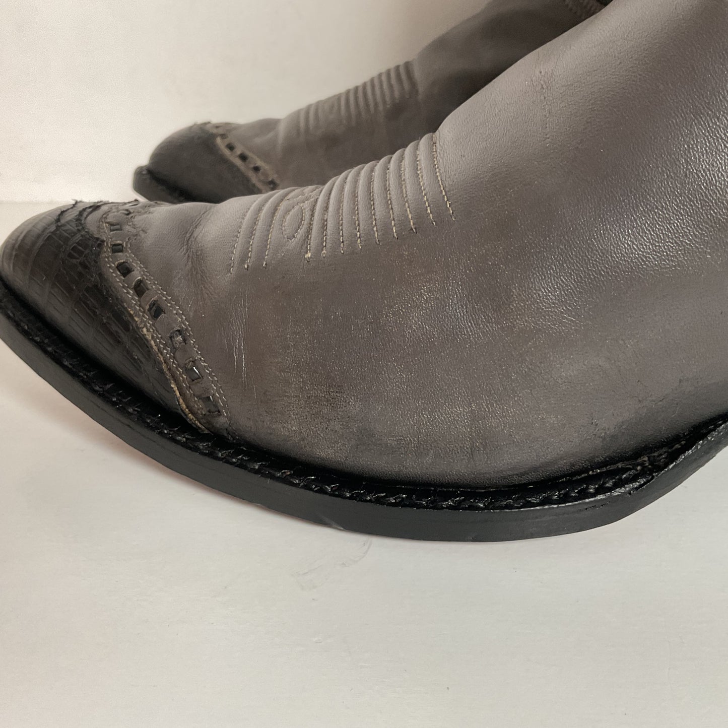 Vintage Tony Lama Grey Lizard Wingtip Cowboy Boots 10.5 D Gold Label Recraft