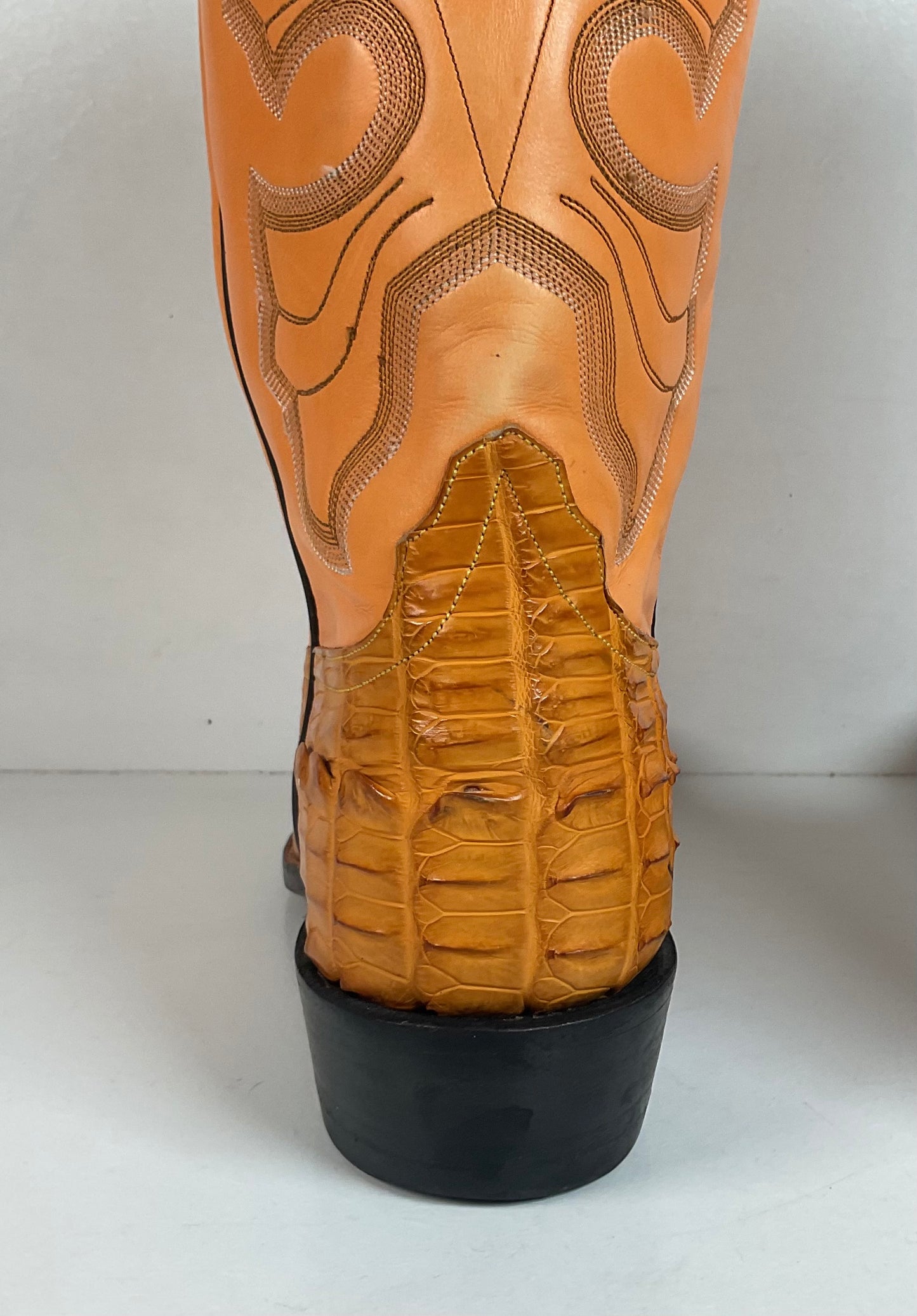 Rios Of Mercedes Hornback Caiman Cowboy Boots 10 C  Butterscotch Exotic