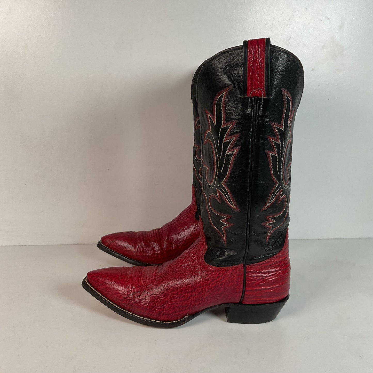 Vintage Hondo Shark Skin Cowgirl Boots 7.5 B Exotic Cherry Red