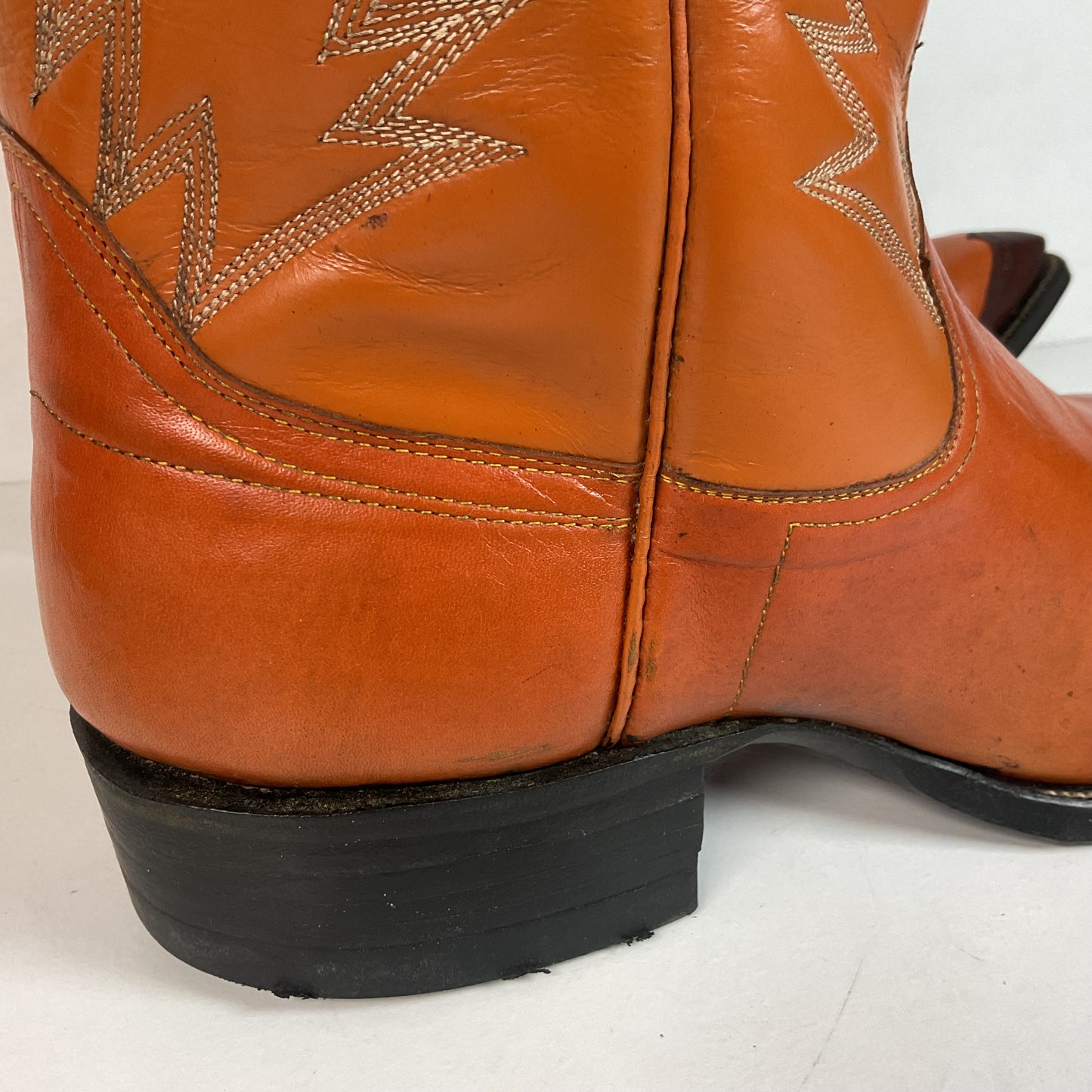 1960s Cowtown Handmade Cowboy Boots 13 D Pumpkin Orange Lizard Wingtip