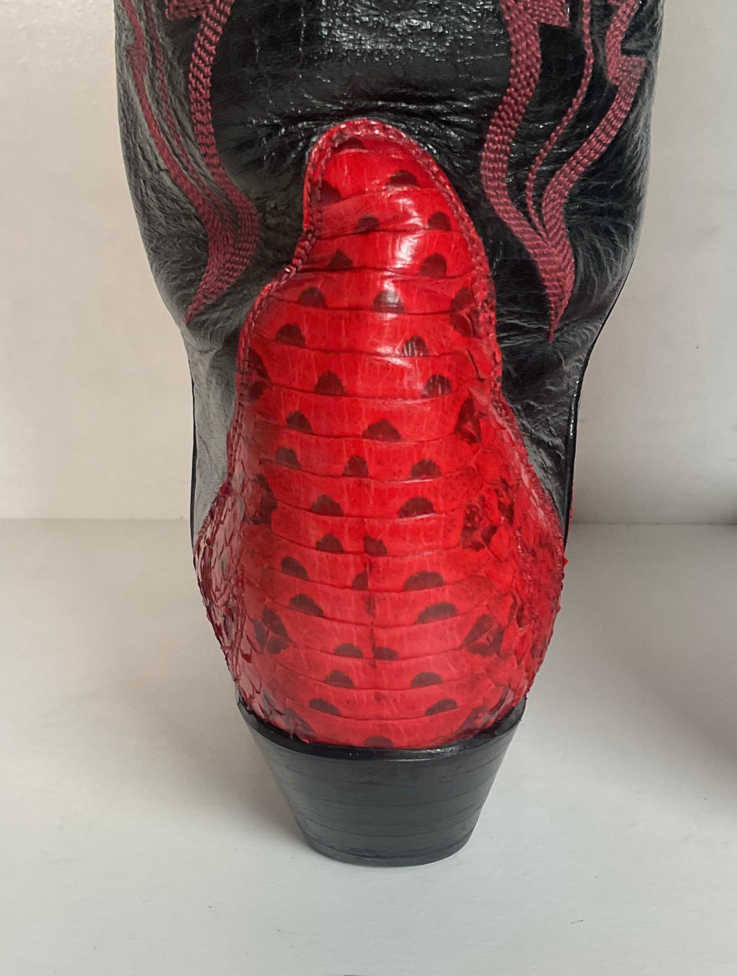 Tony Lama Tall Red Viper Snakeskin Cowgirl Boots 6 M Thieves Market