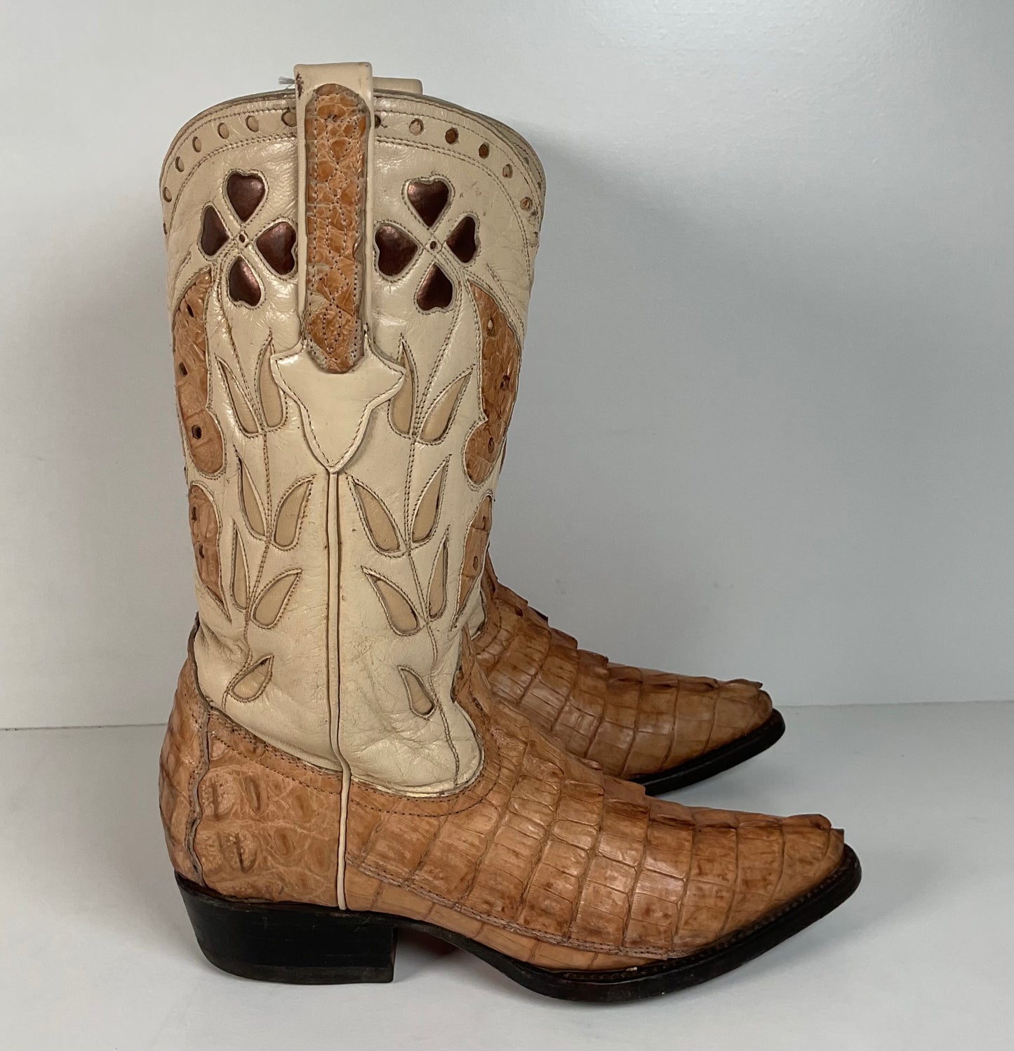 Cuadra Butterfly Cowgirl Boots | Caiman Tail | Tooled Inlays | Women’s 6.5