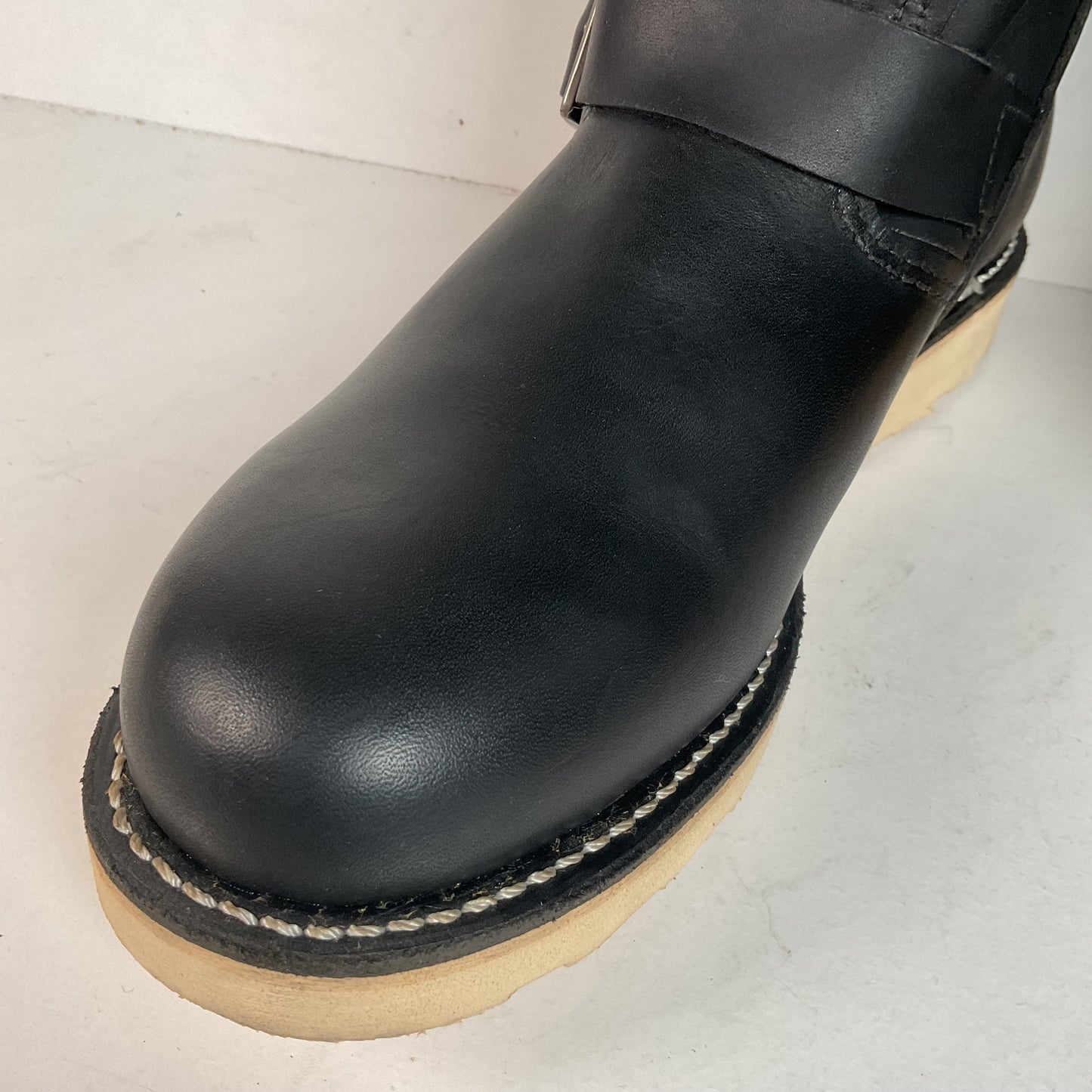 Red Wing Men’s Tall Engineer Boots 10.5 B (Narrow) Rough & Tough Retired