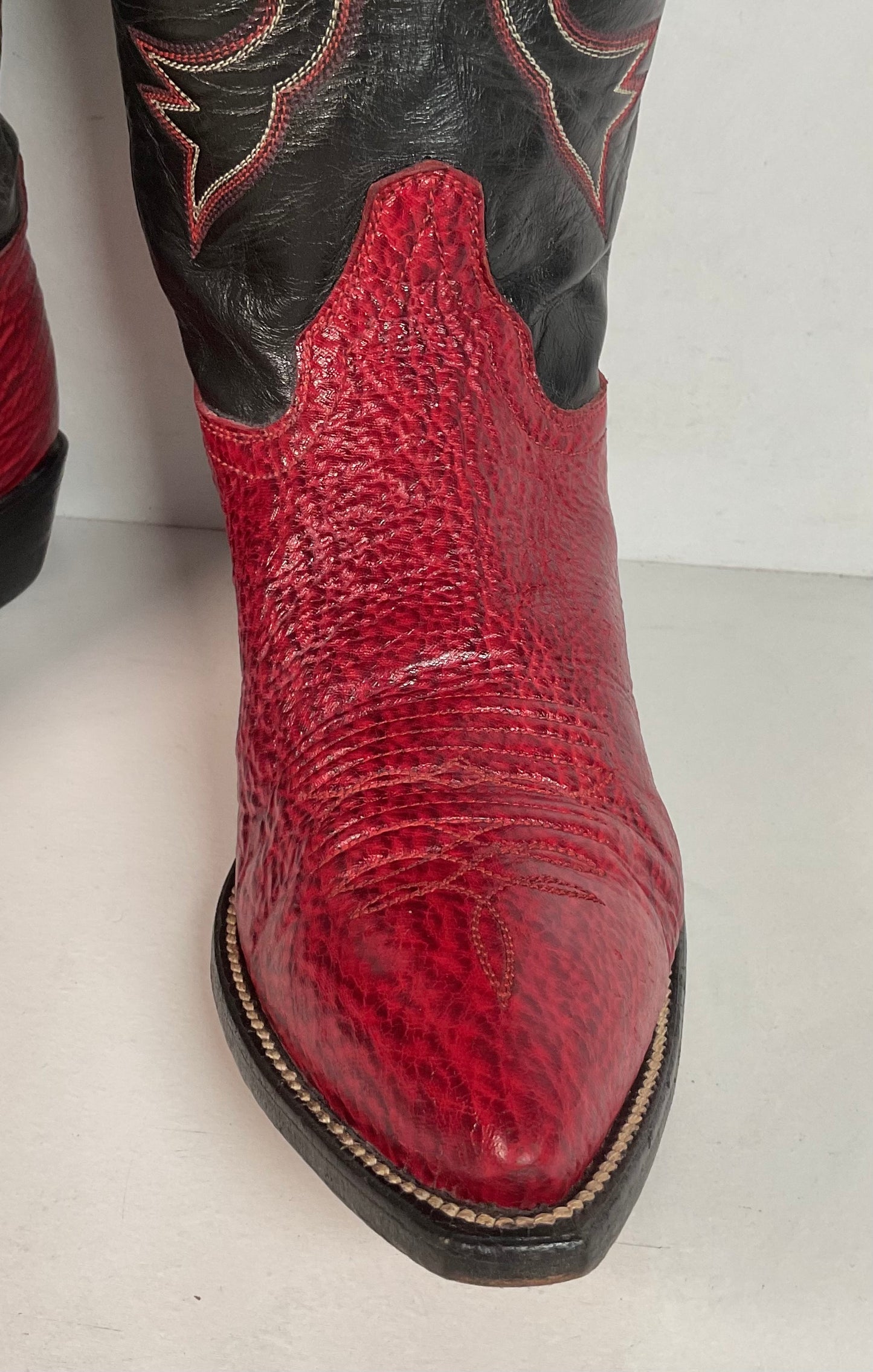 Vintage Hondo Shark Skin Cowgirl Boots 7.5 B Exotic Cherry Red