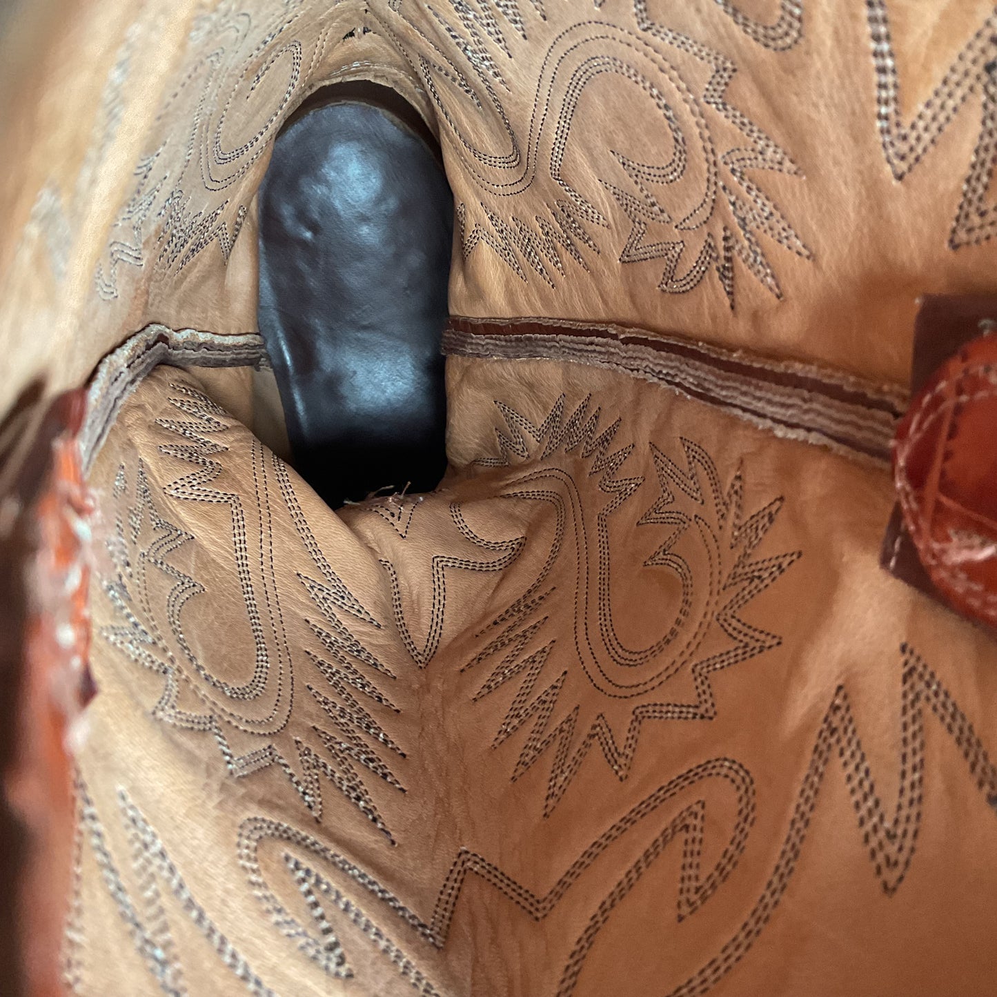Alberta Boot Company | Alligator Cowboy Boots | Tail Cut | Men’s 9 EE