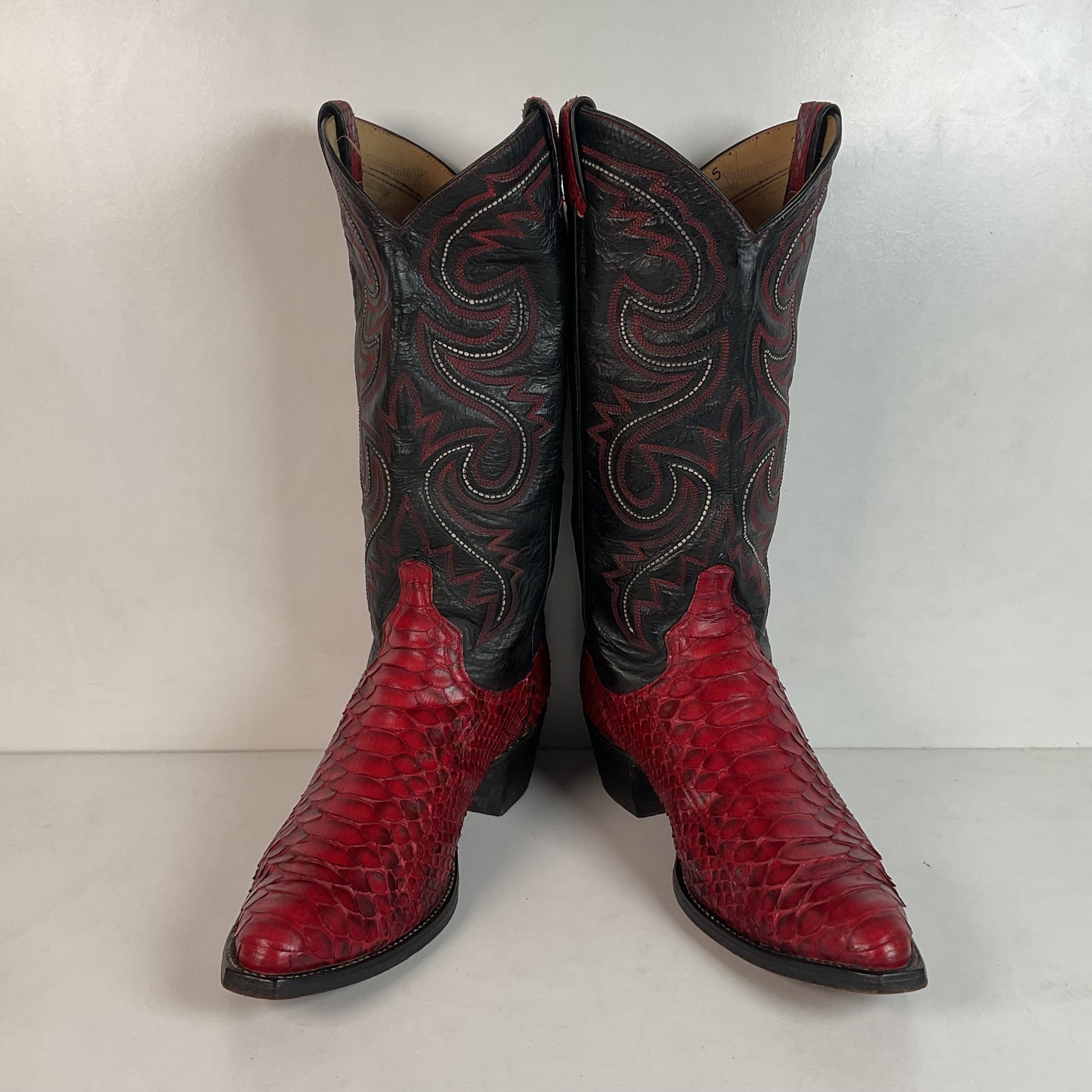 Vintage Larry Mahan Cherry Red Python Snakeskin Cowboy Boots 9.5 D Back Cut