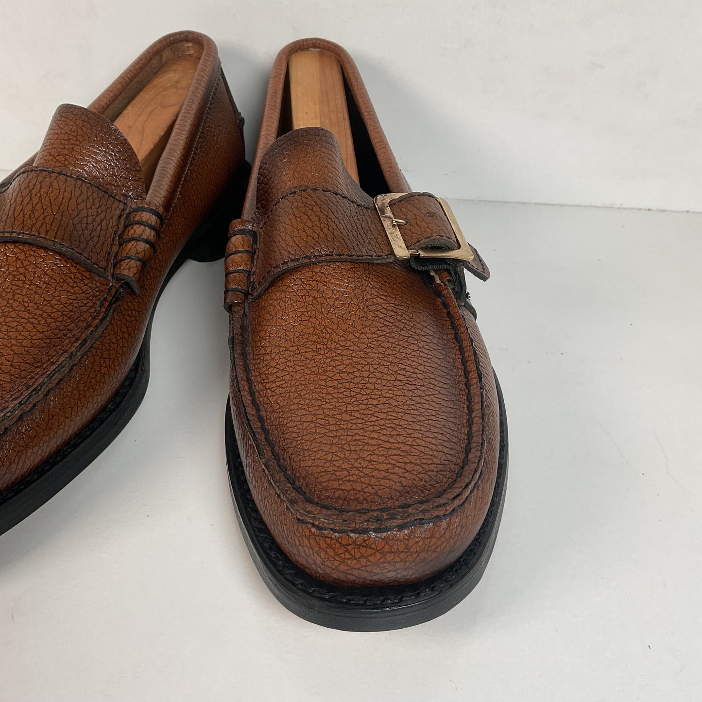Weyenberg Hand Sewn Moccasin Loafer | Monk Strap Buckle | Narrow | Men’s 9 B