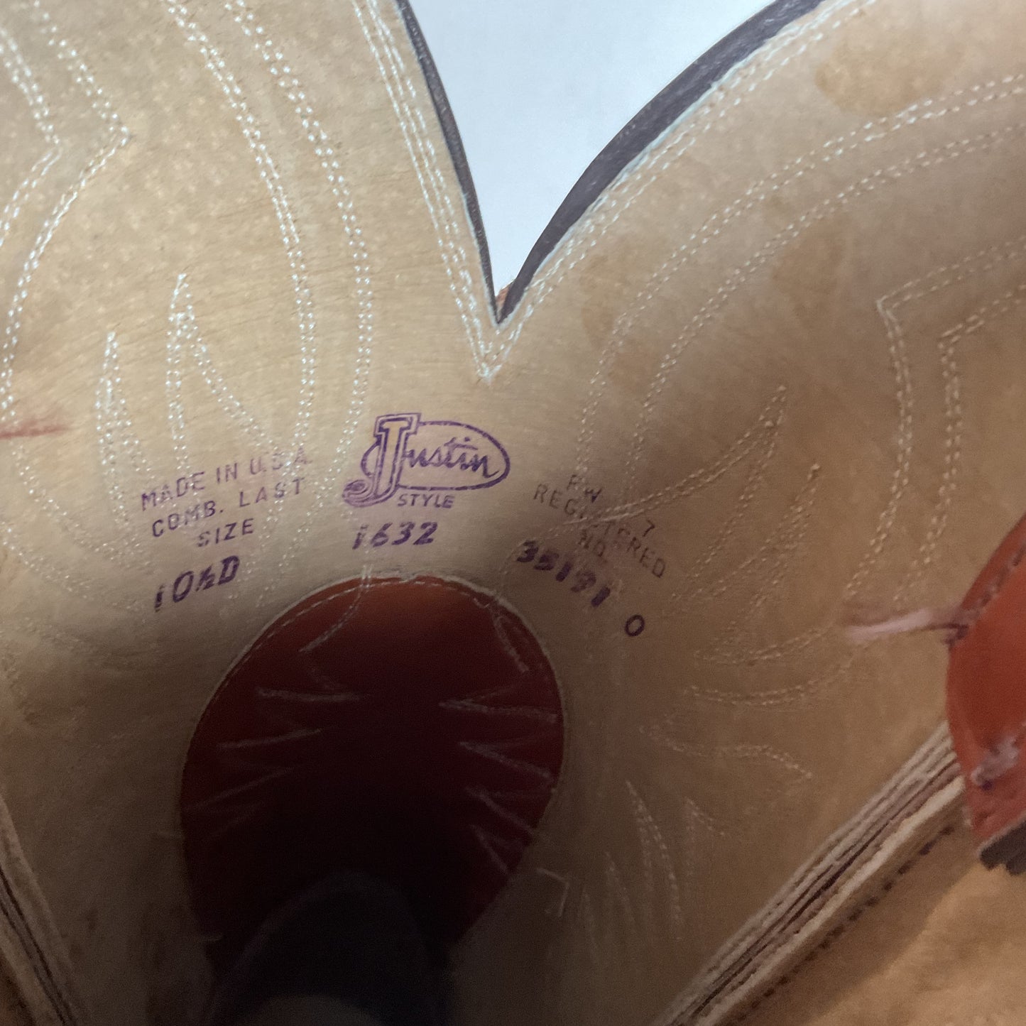 Vintage Justin Redwood Cowboy Boots | USA Made | 10.5 D
