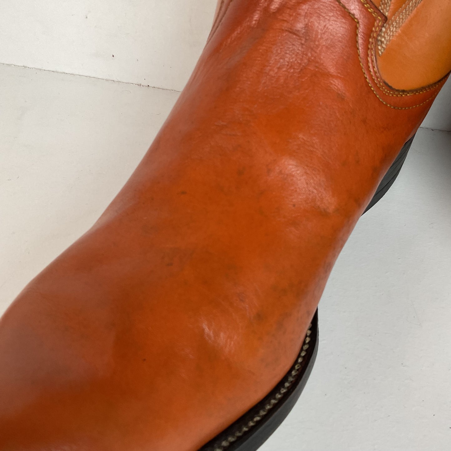 1960s Cowtown Handmade Cowboy Boots 13 D Pumpkin Orange Lizard Wingtip