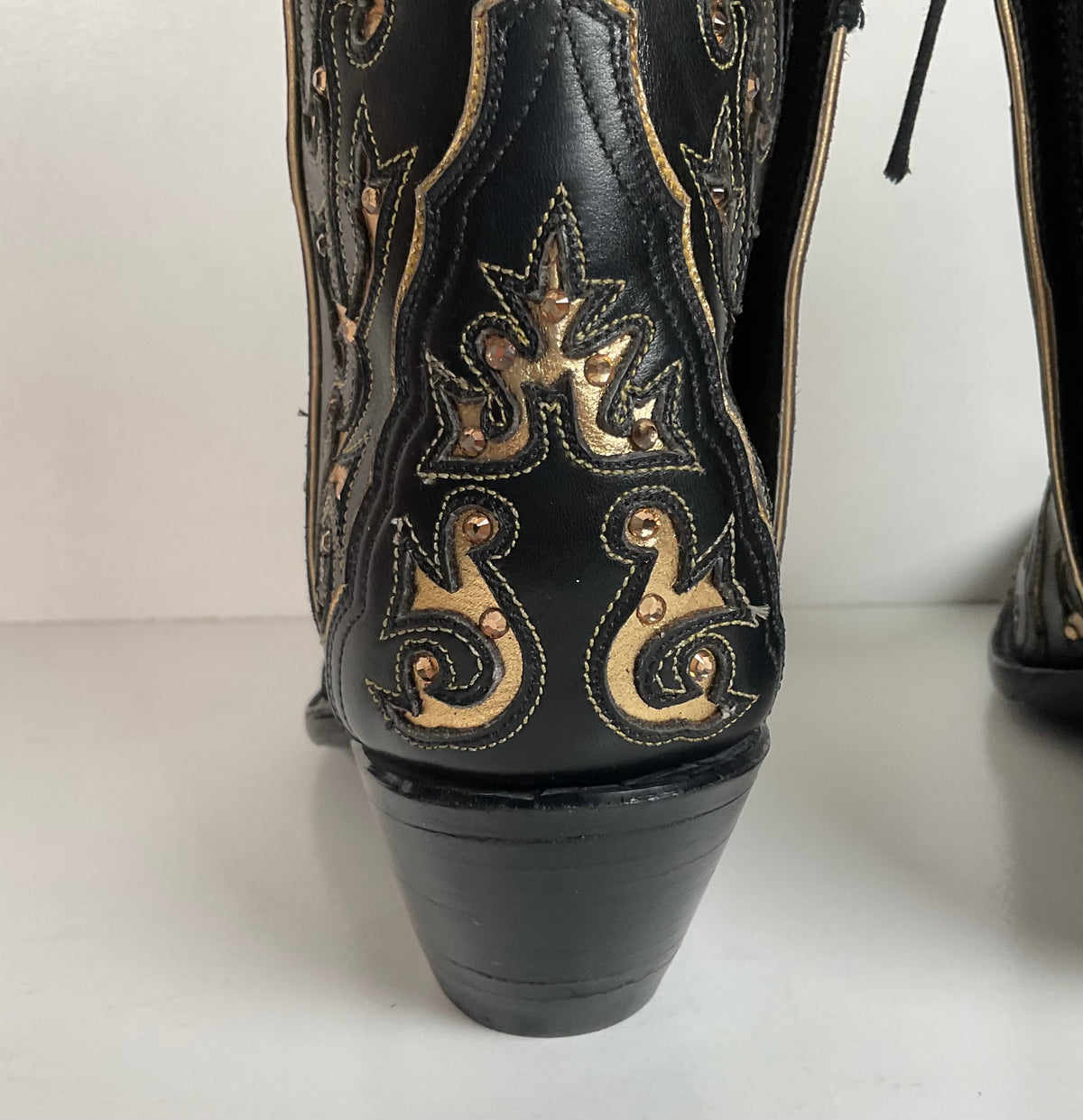 Back at the Ranch Western Zip Cowgirl Boots | Custom | Priscilla Crystals | 7.5