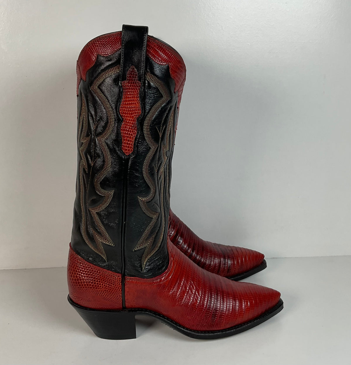 Vintage Dan Post Teju Lizard Cowgirl Boots | Tooled Overlays | Women’s 7.5
