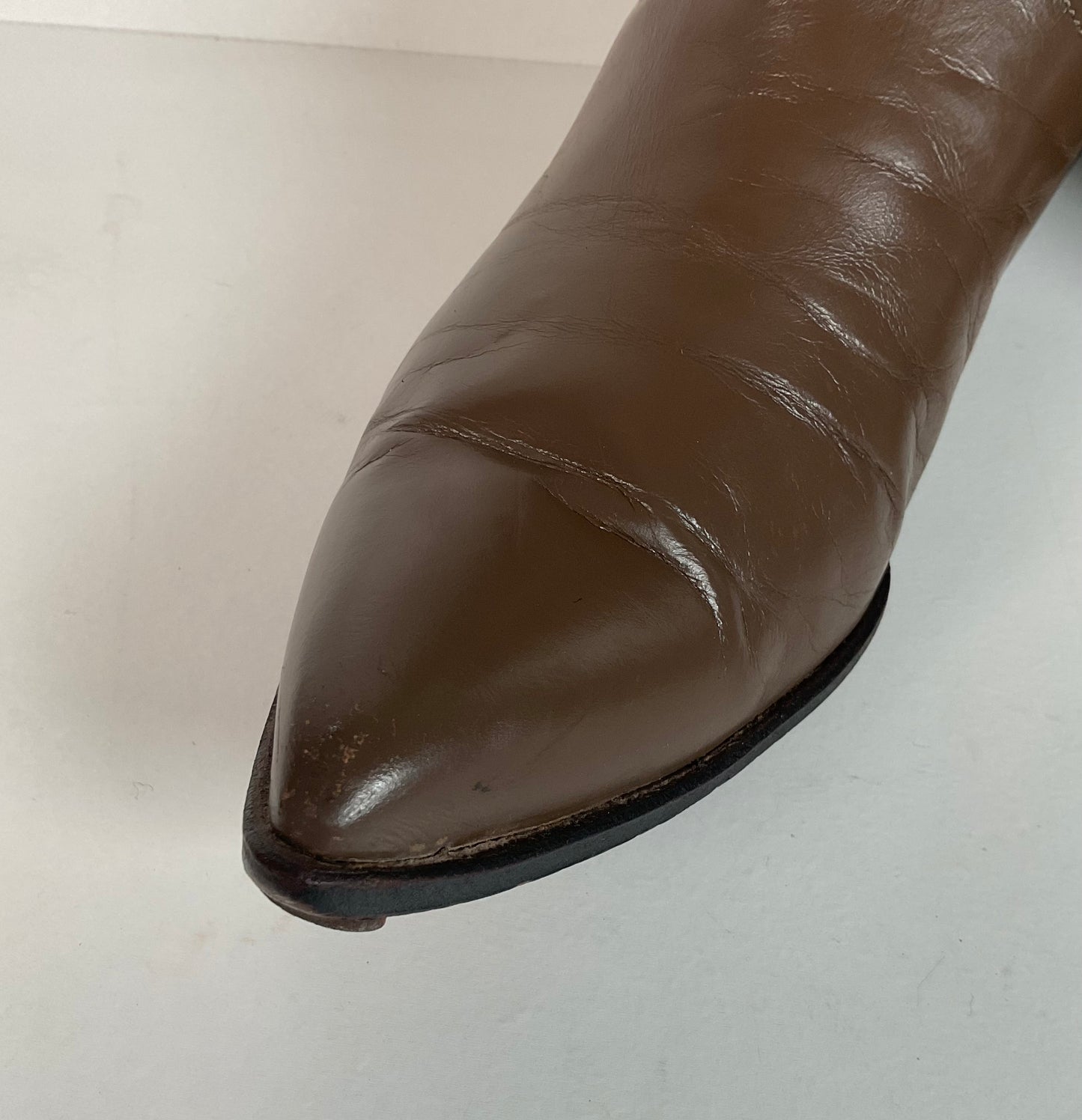 Vintage Justin Cowgirl Boots | Taupe | 1960s-1970s | USA Made | 7.5 B