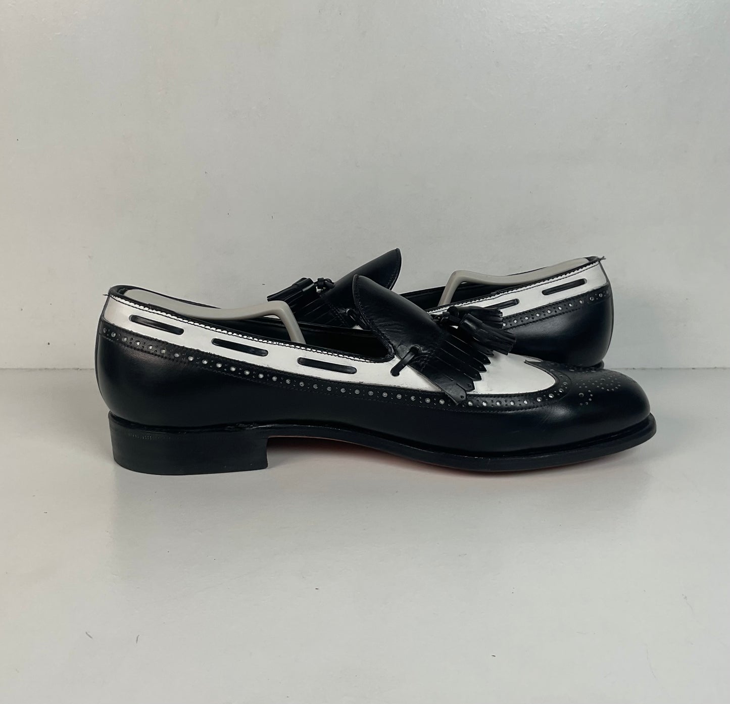 Vintage Footjoy Classics Kiltie Tassel Loafers 10.5 B USA Made Spectator Style