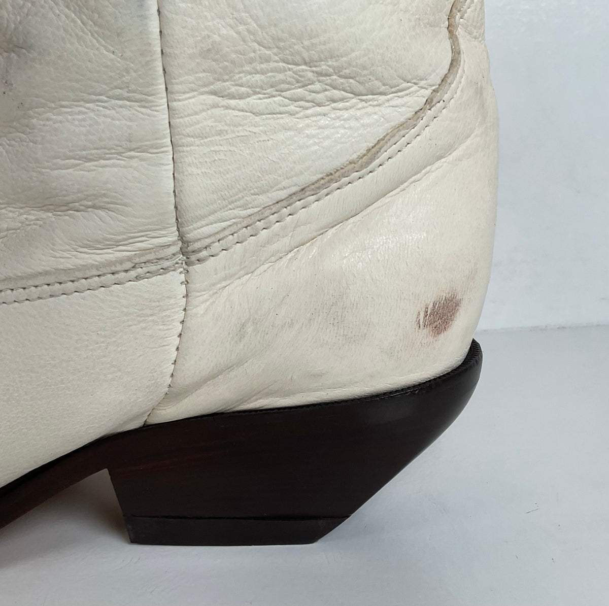 Vintage Zodiac Native Fringe Cowgirl Boots | USA Made | White | Women’s 9 M