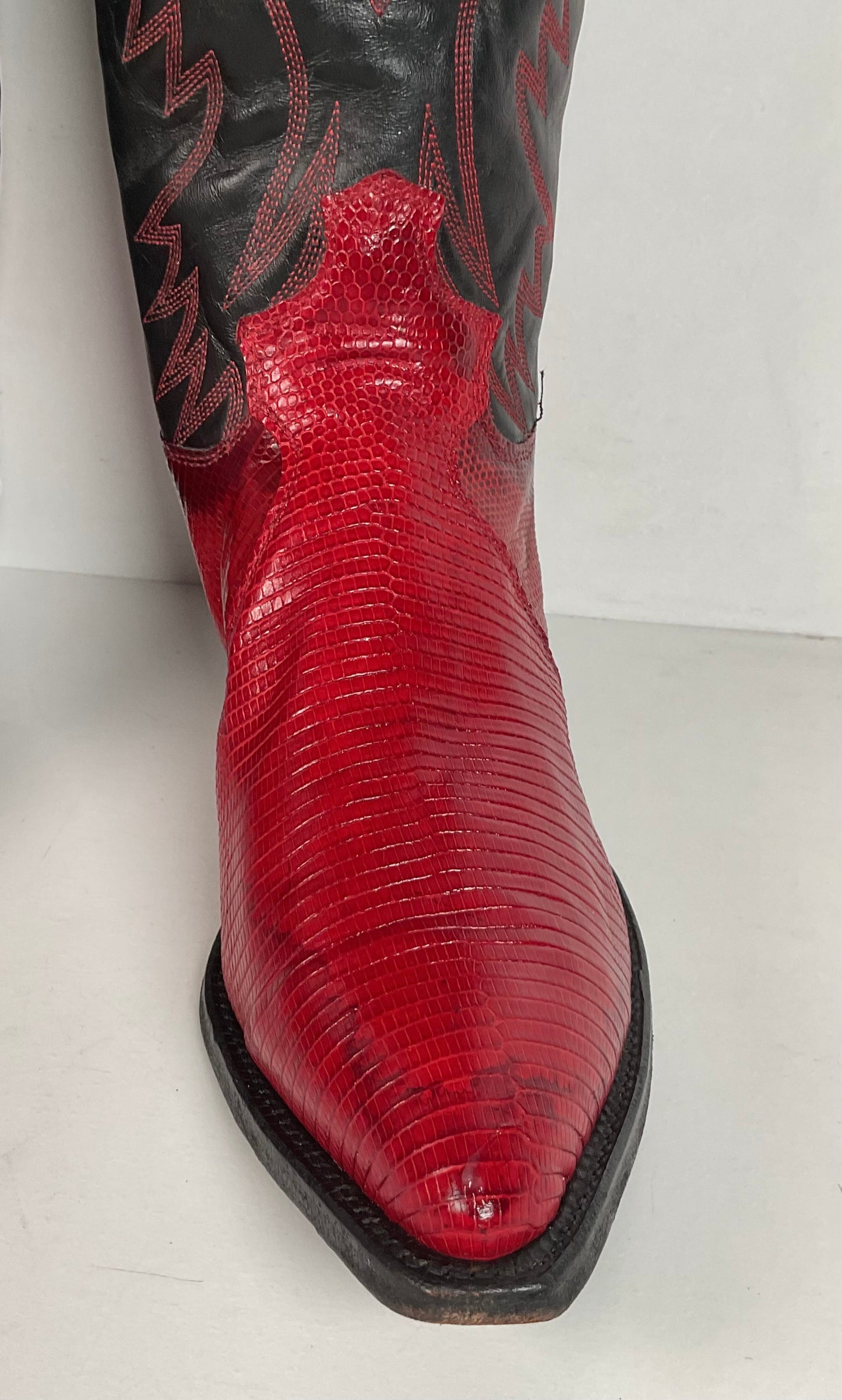 Vintage Justin Teju Lizard Cowgirl Boots | USA Made | Ruby Red | Women’s 7.5 B