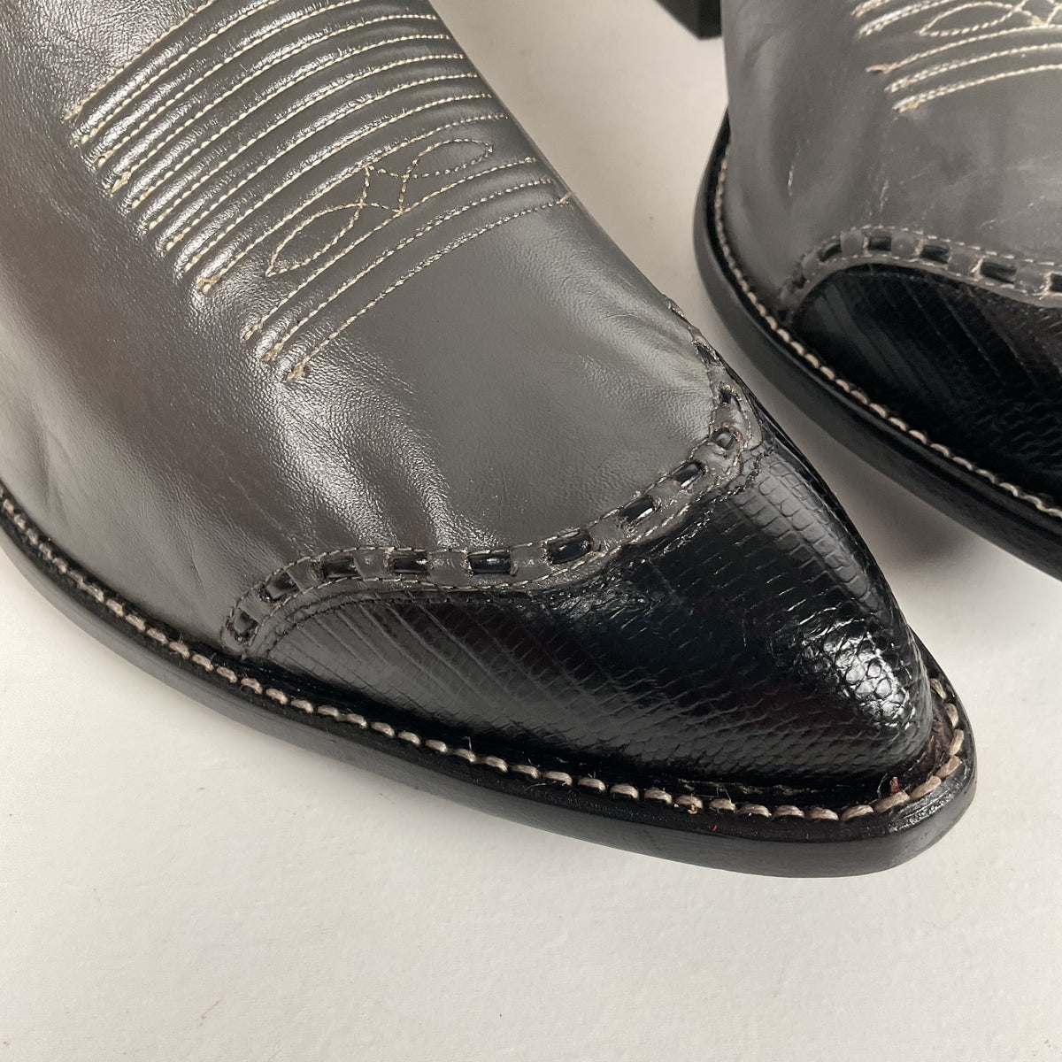 Vintage Tony Lama Lizard Wingtip Cowboy Boots | Charcoal Grey | Men’s 11.5 EE