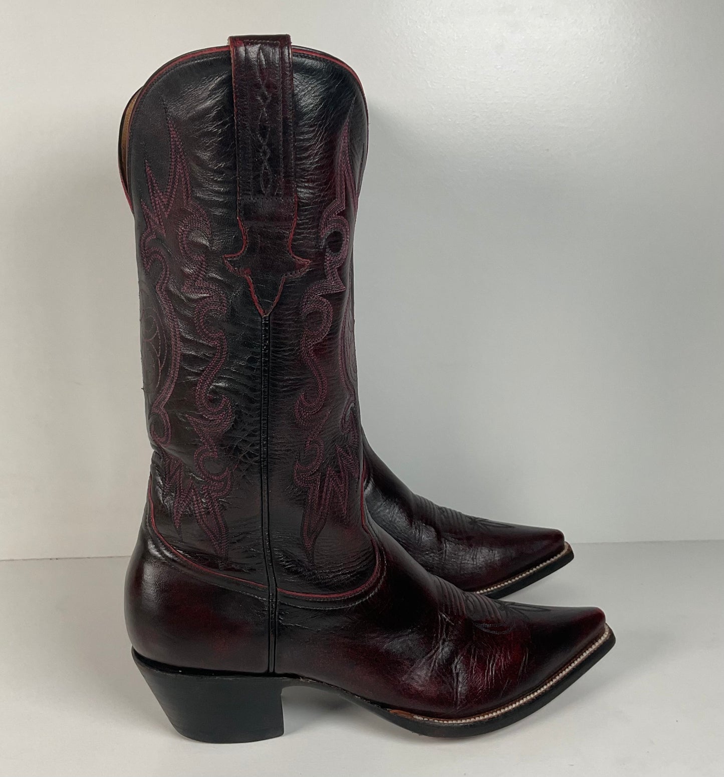 Heritage Boot Company | Black Cherry Cowgirl Boots | Women’s 9