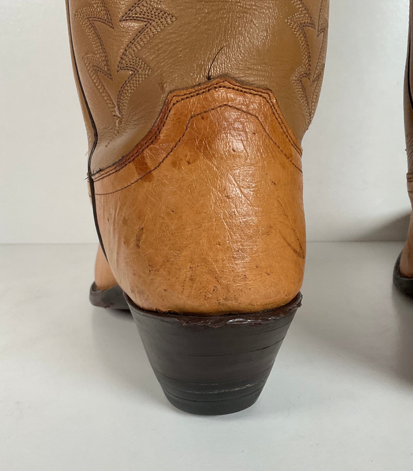 Vintage Justin Smooth Ostrich Cowboy Boots | USA Made | Butterscotch | 8 EE