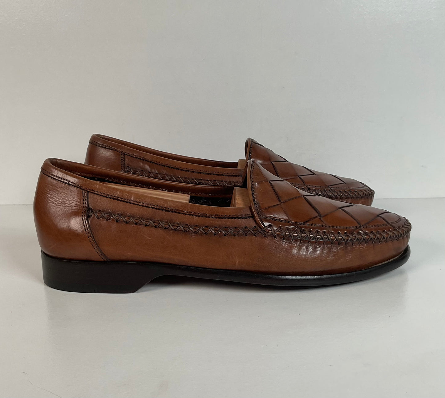 Cole Haan Bragano Loafers | Cristallo | Basket Weave | 8.5 M