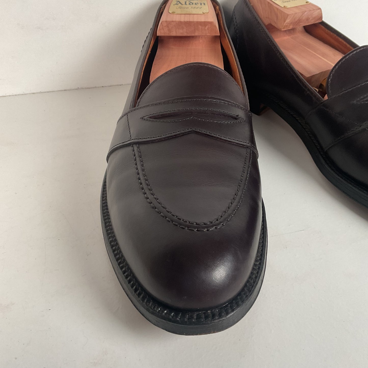 Alden Men's 683 - Full Strap Slip On - Burgundy Calfskin - 11 B (Narrow)