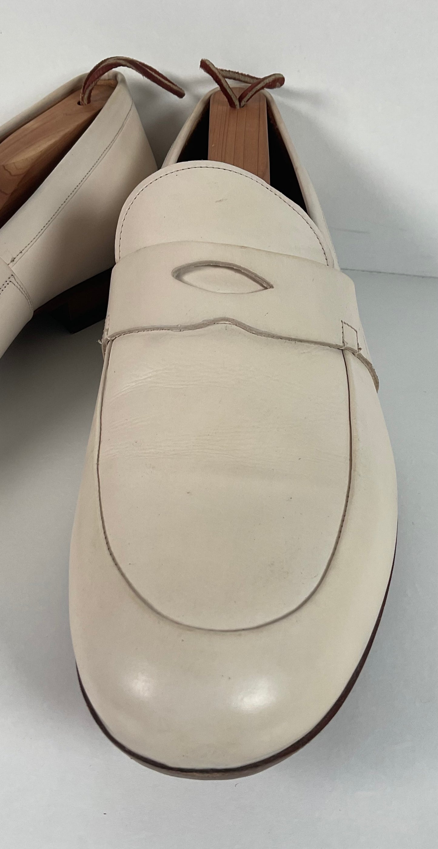 Mezlan Bone White Penny Loafers 10.5 M Leopold