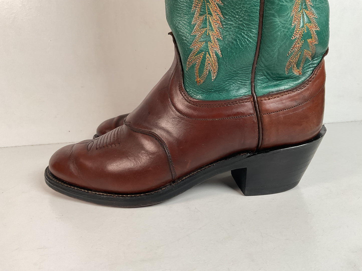 Olathe Tall Top Cowboy Boots 9.5 D USA Made Buckaroo